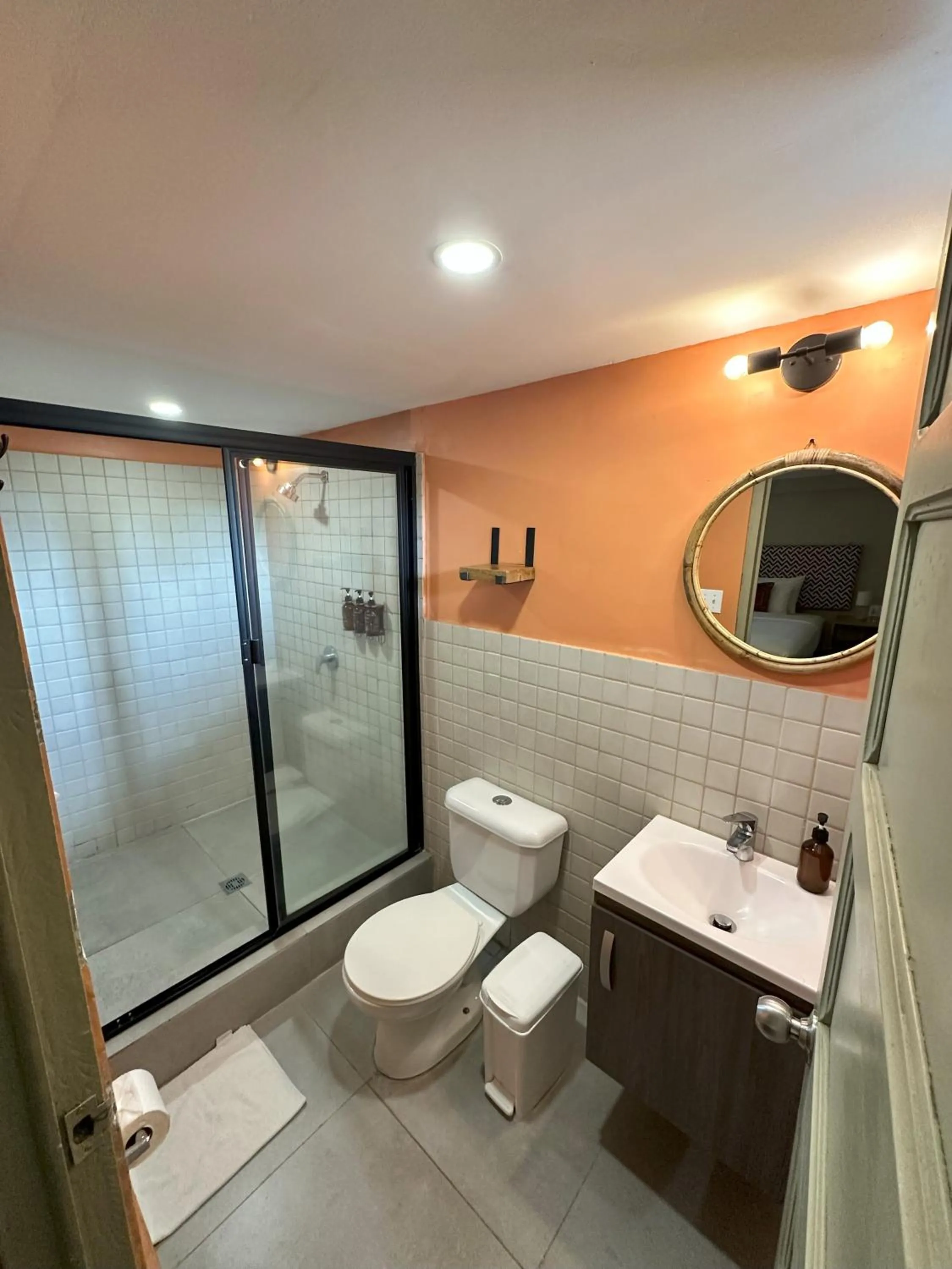 Public Bath in ONDA Boquete - En Desarrollo