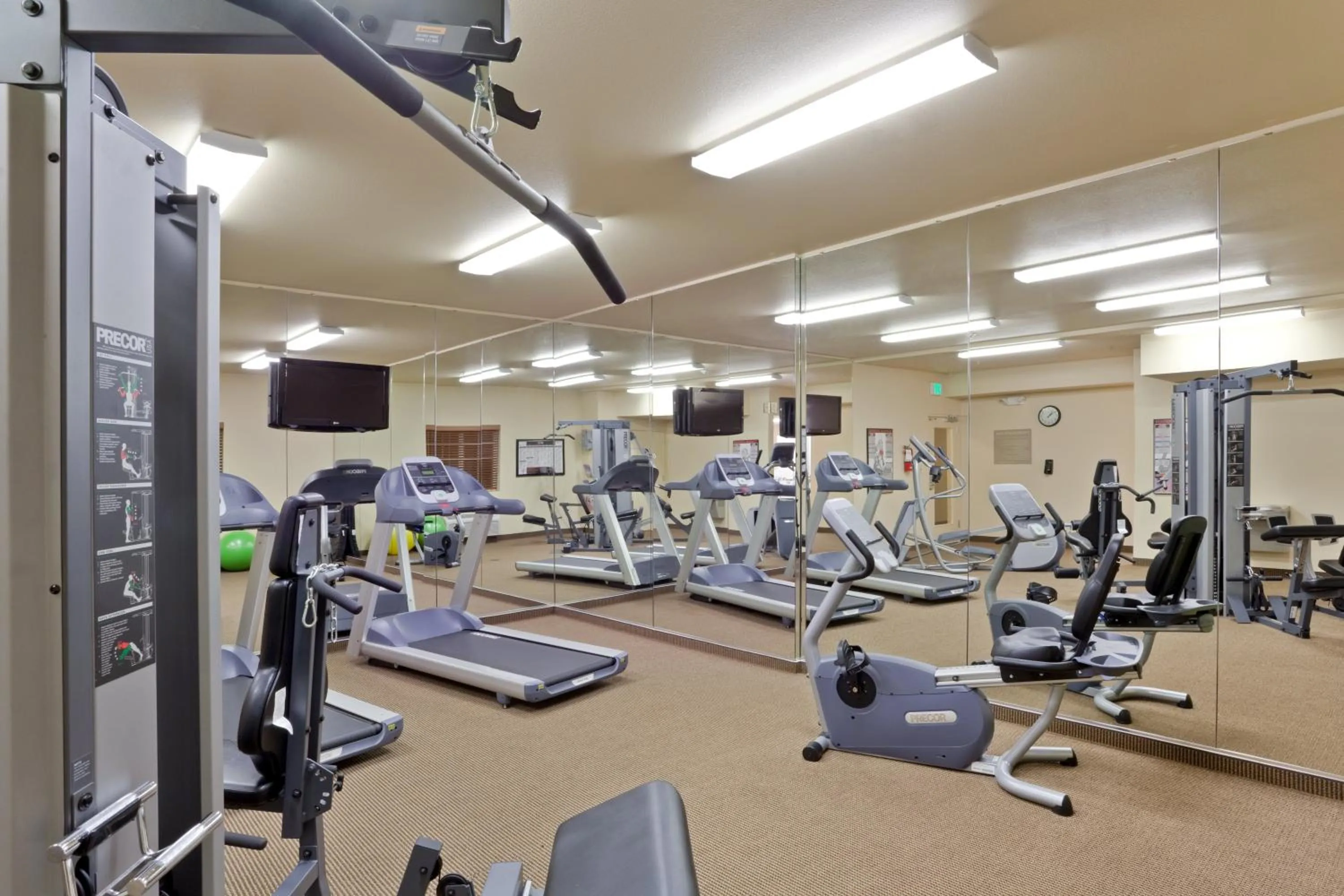 Fitness centre/facilities, Fitness Center/Facilities in Candlewood Suites Lakewood, an IHG Hotel