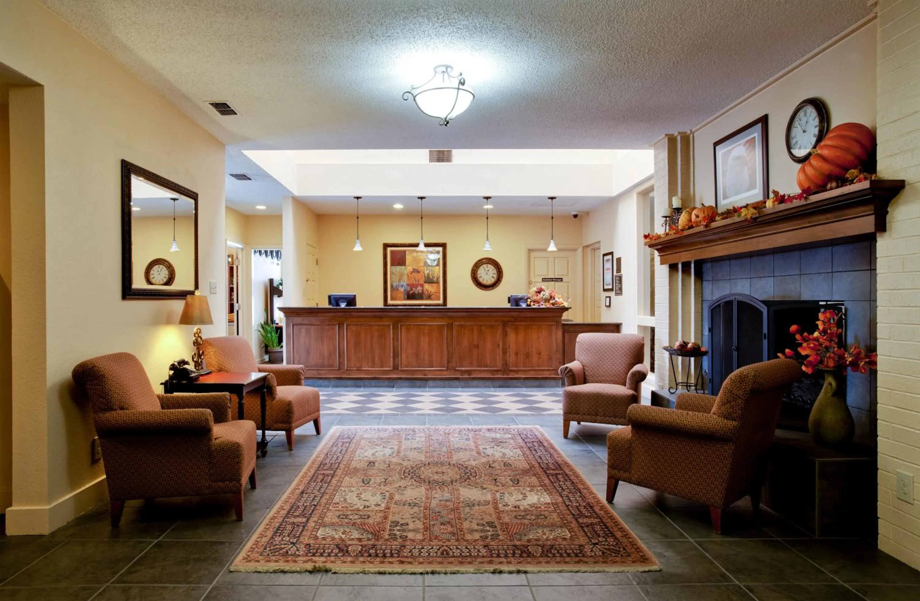 Lobby or reception in Craigshire Suites - Arlington