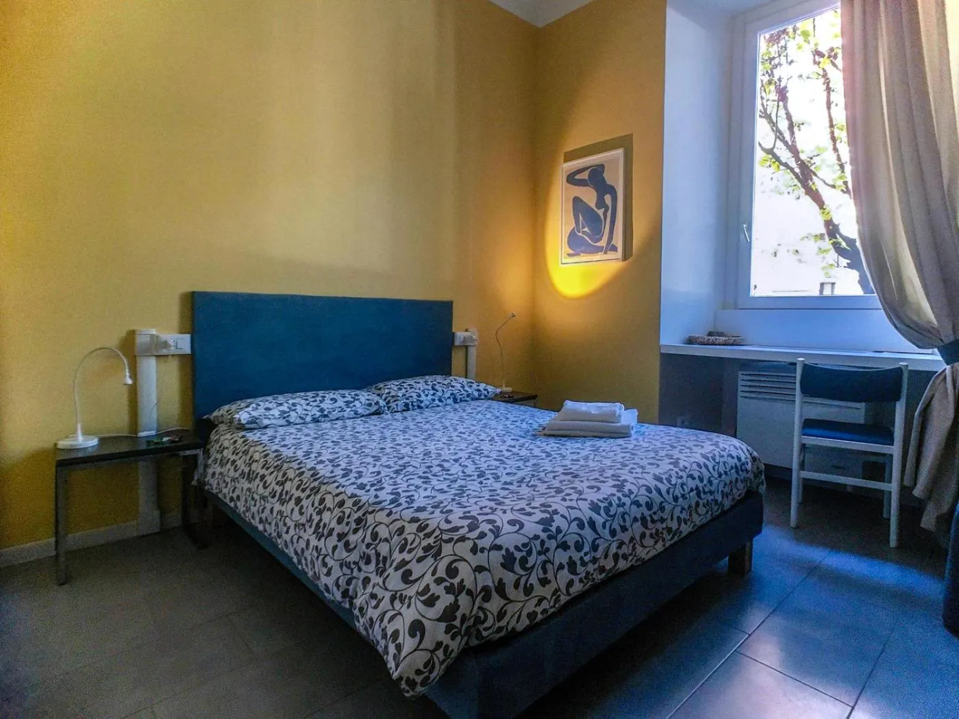 Bed in Paola Guest House