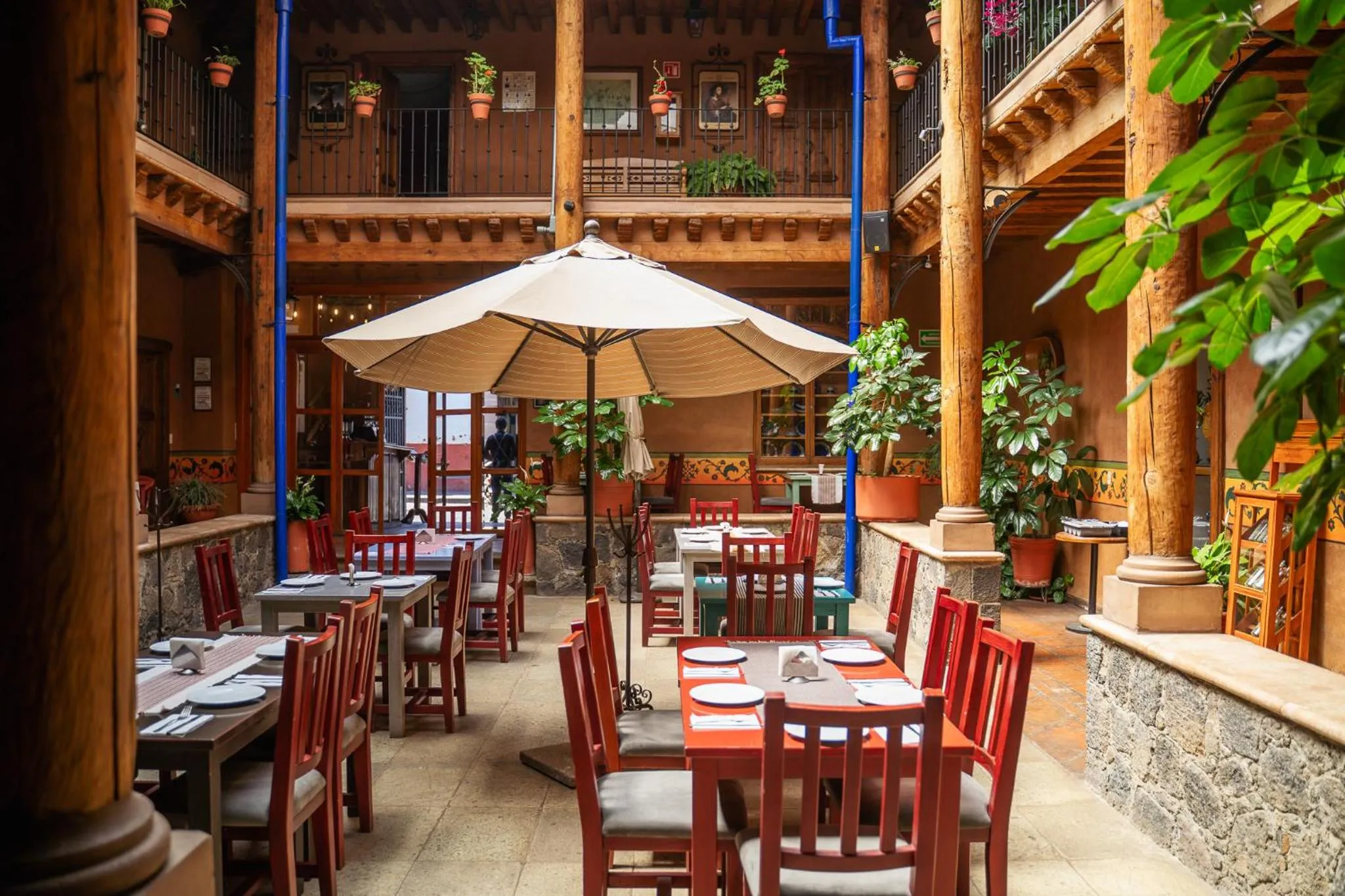 Restaurant/places to eat in Hotel Casa del Refugio