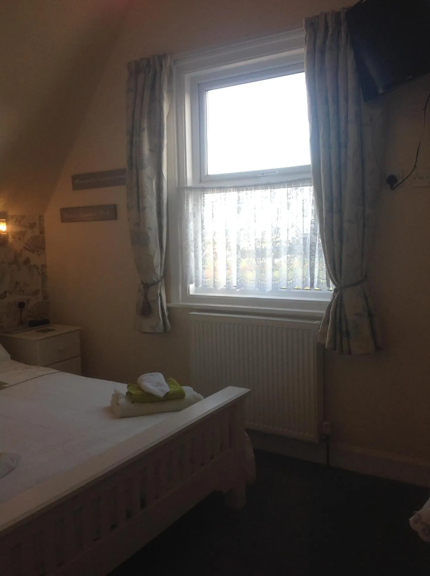 Decorative detail, Bed in Cleasewood Guest House