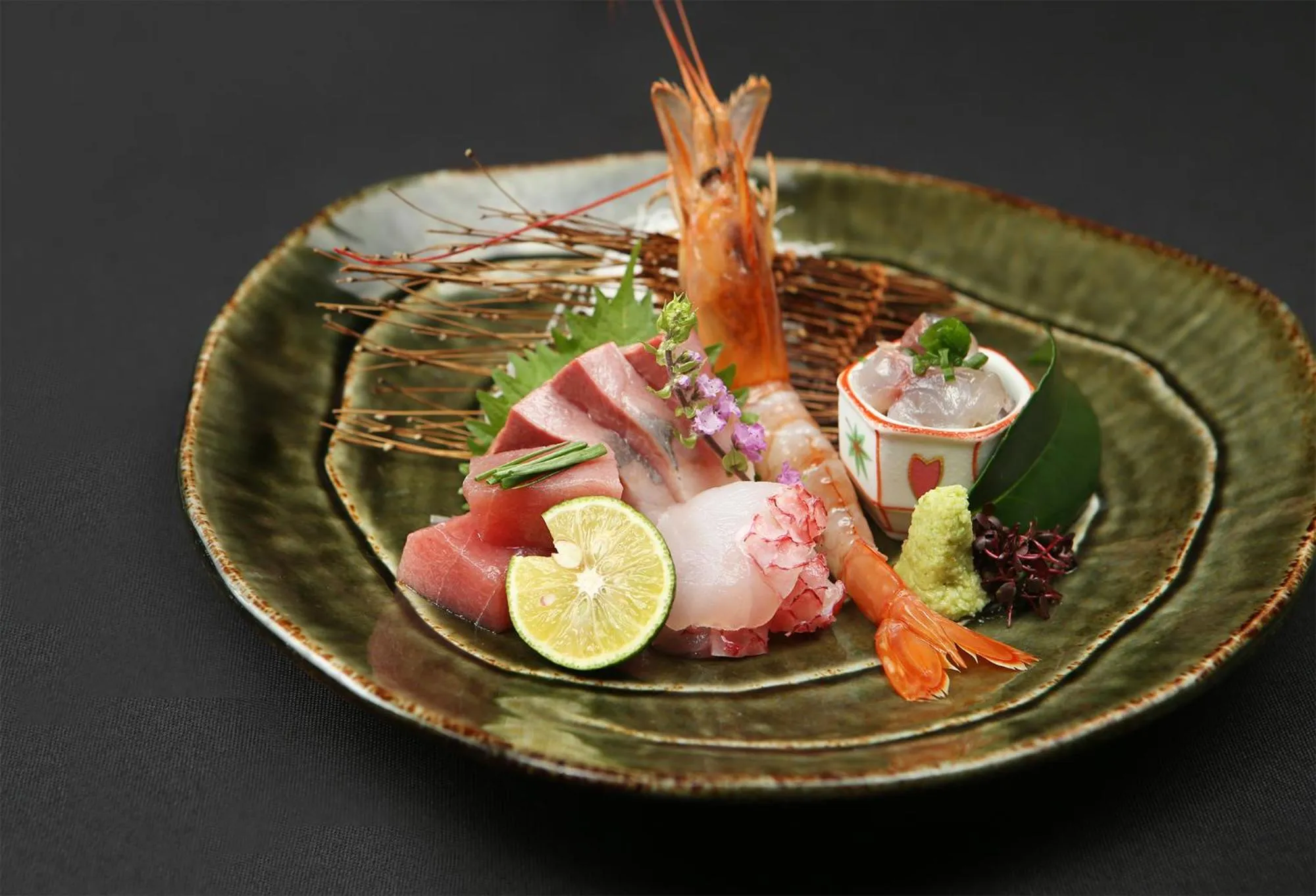 Restaurant/places to eat in Hyakunagaran