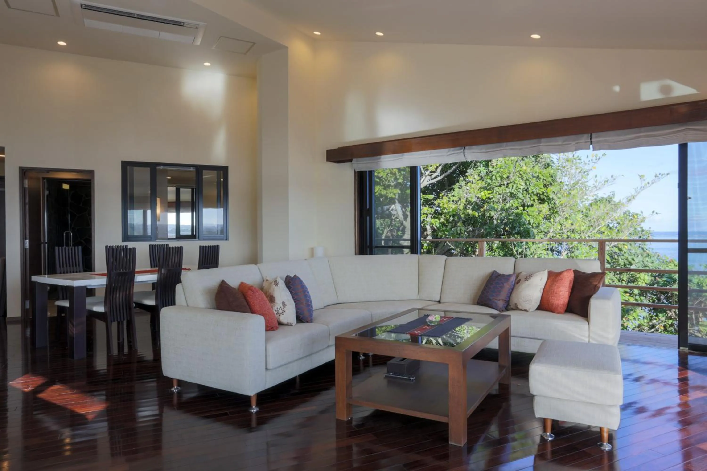Living room in Hyakunagaran
