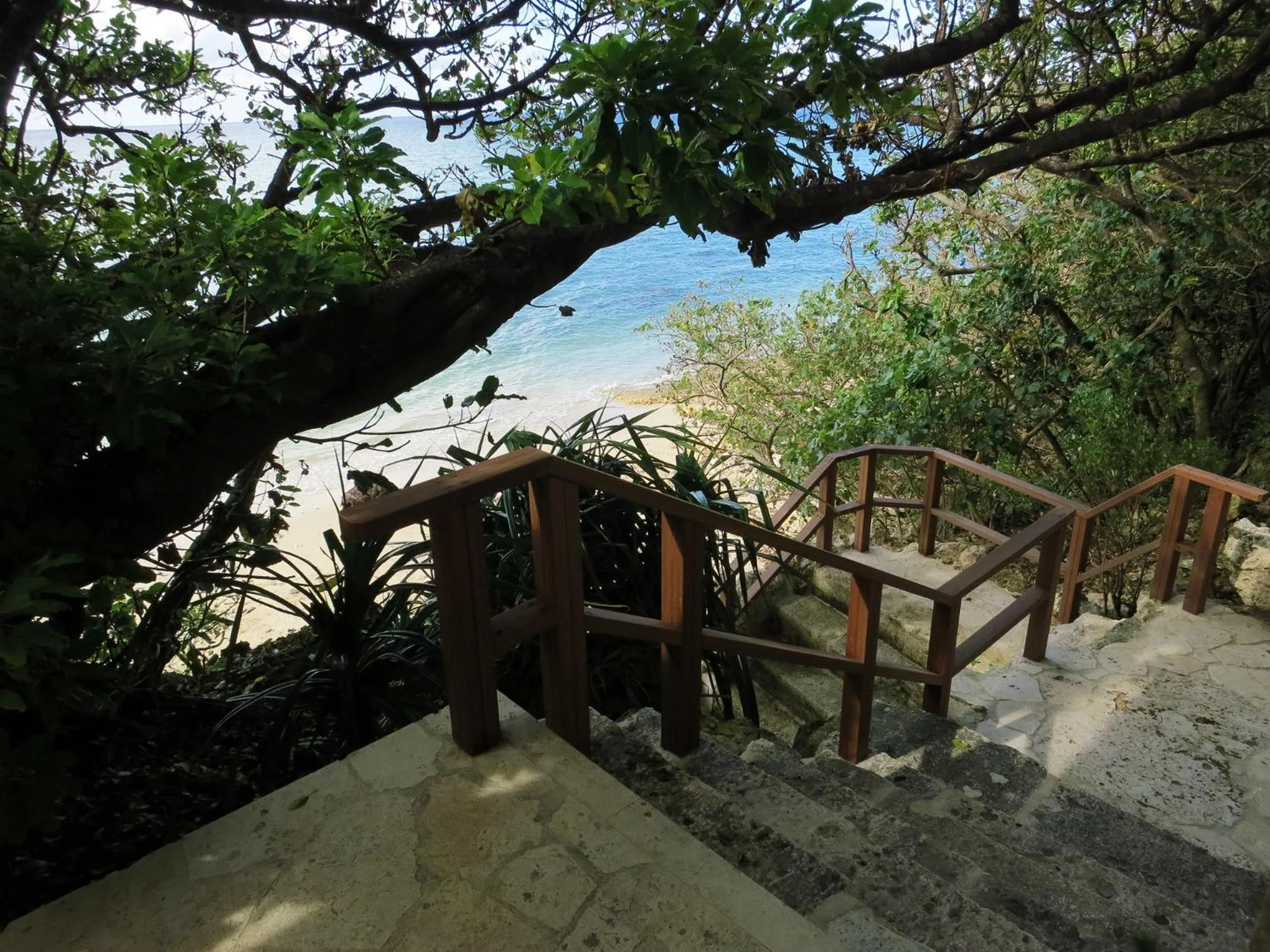 Beach in Hyakunagaran