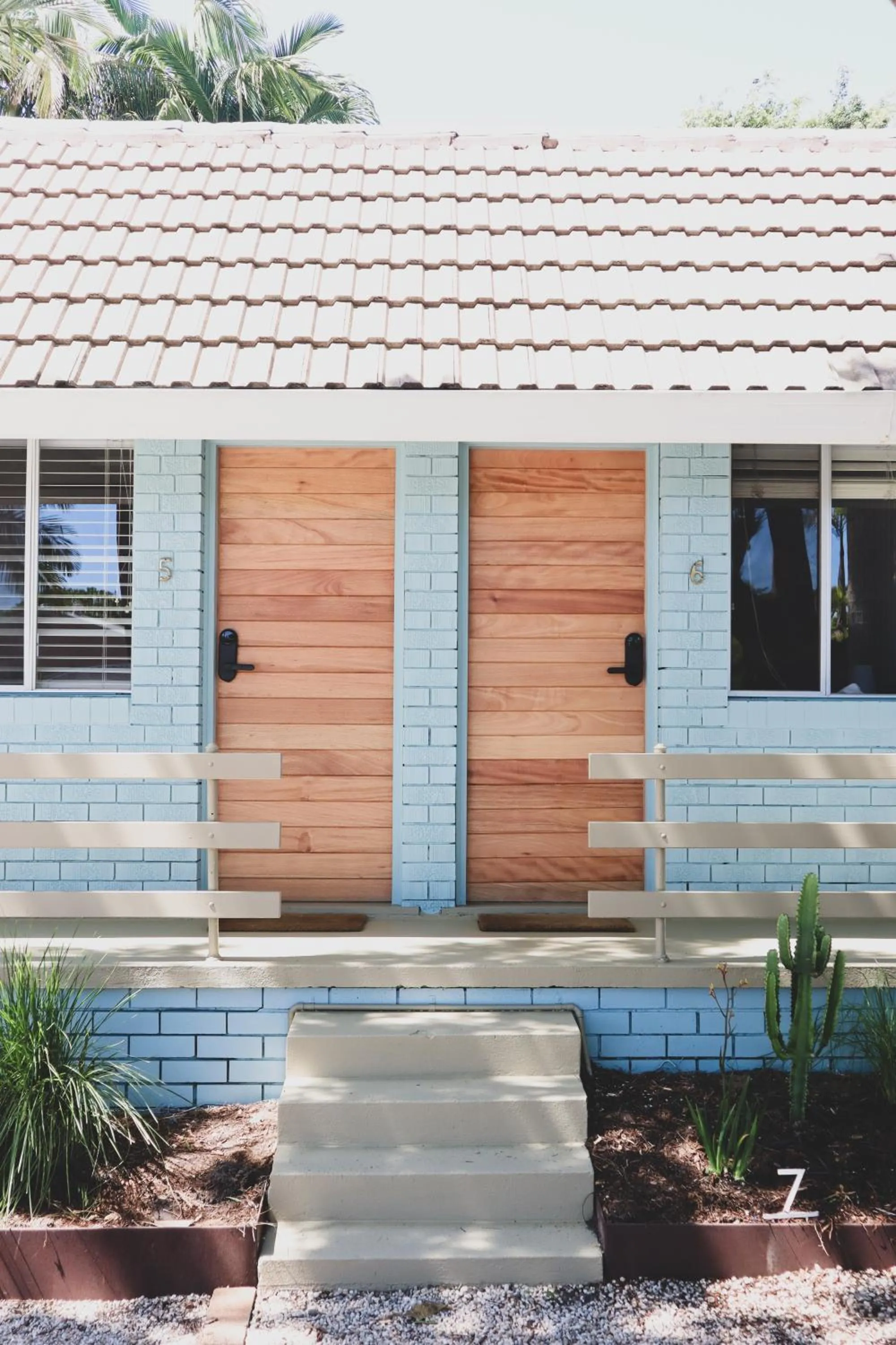 Property building in Chalet Motel Brunswick Heads