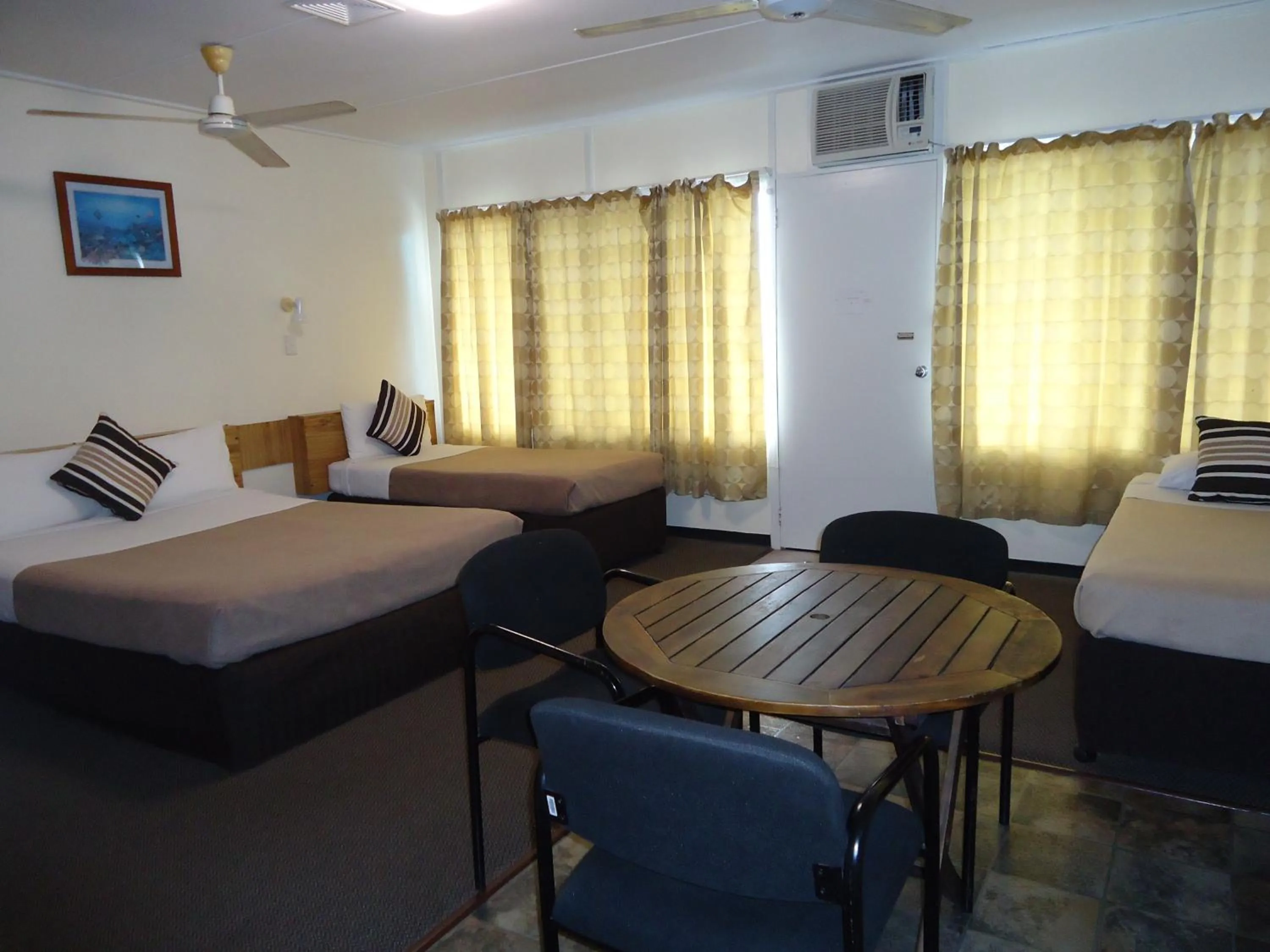 Bed in Moondarra Motel