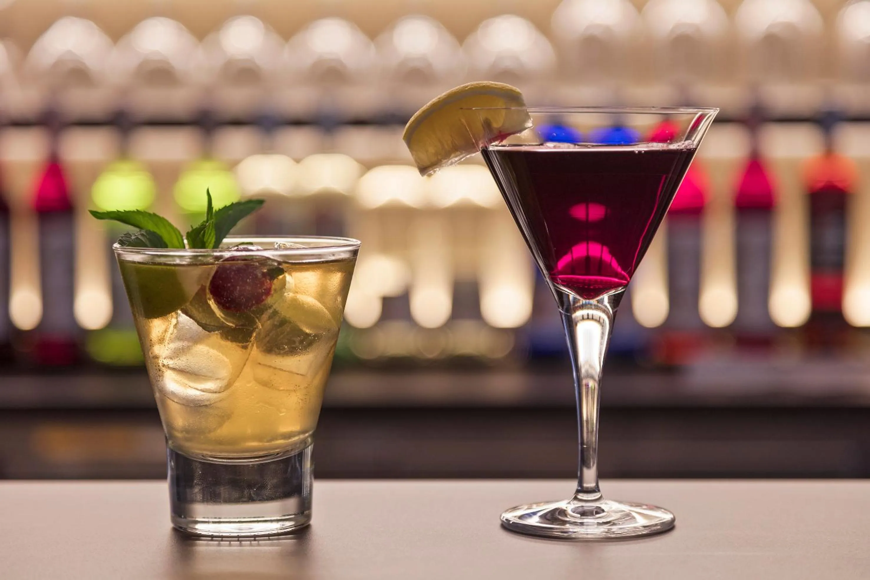 Lounge or bar in Hotel AMI Budva Petrovac