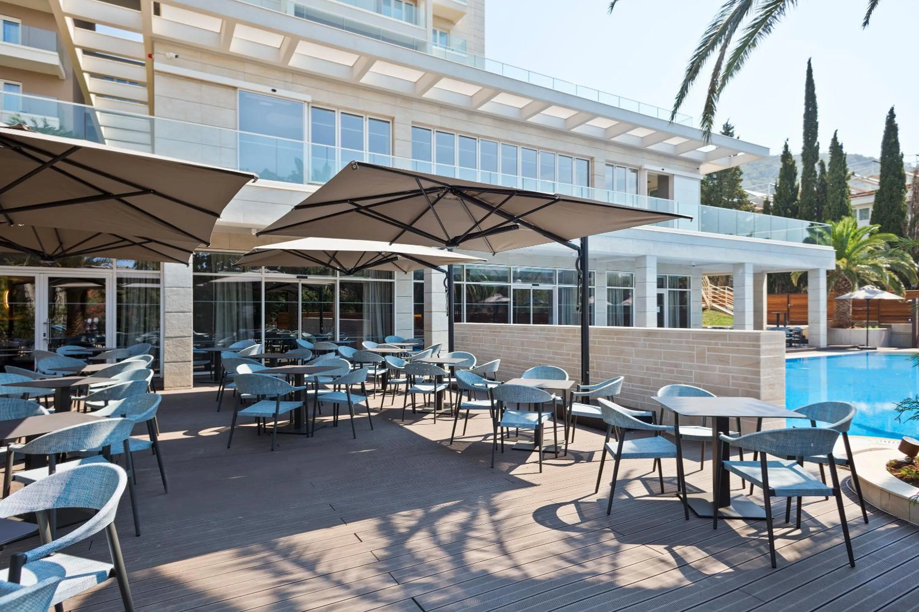 Restaurant/places to eat in Hotel AMI Budva Petrovac