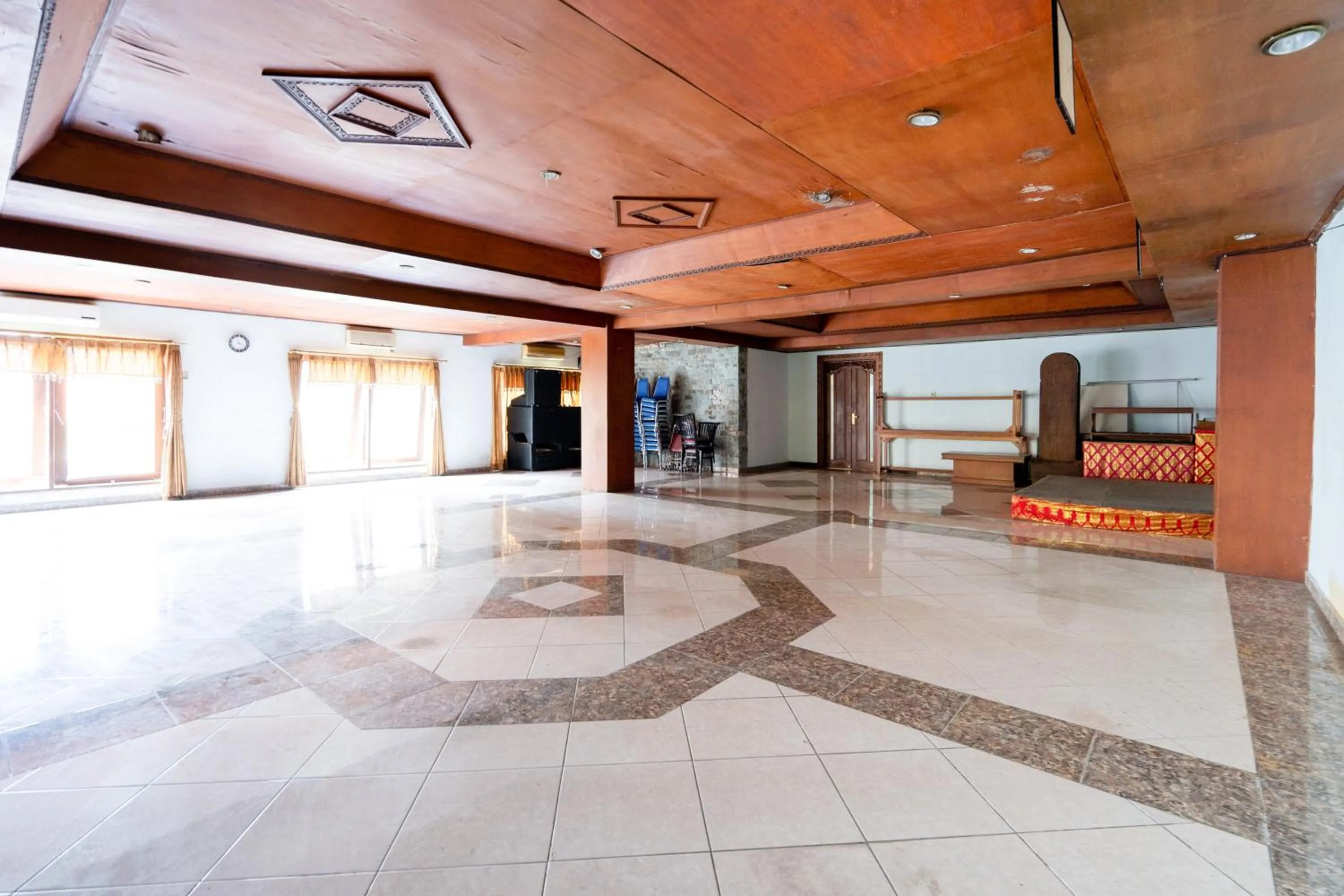 Property building in RedDoorz Plus at Mahajaya Hotel Denpasar