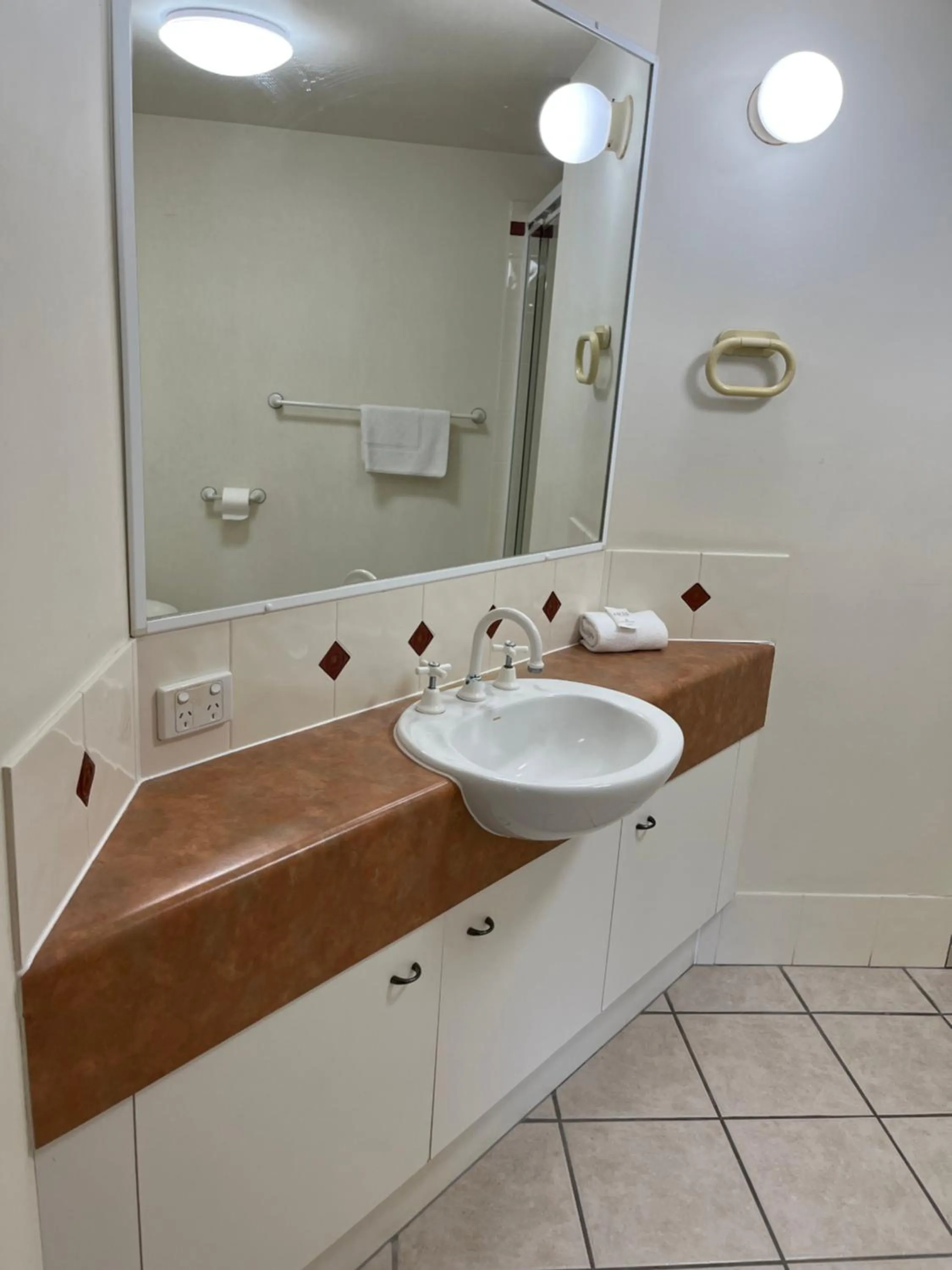 Bathroom in Kings Row Apartments