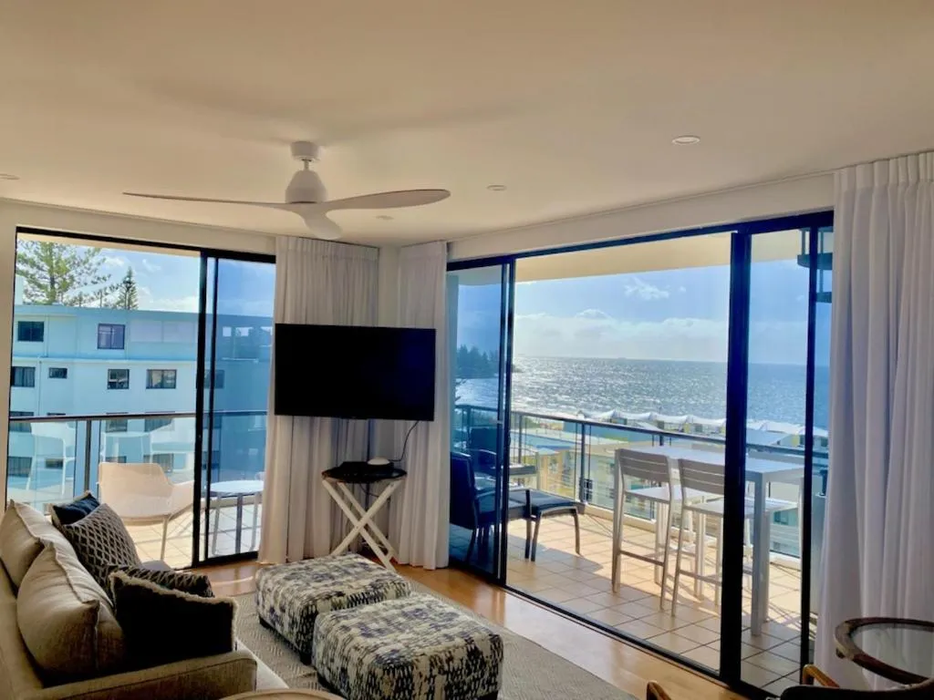 BBQ facilities in Kings Row Apartments