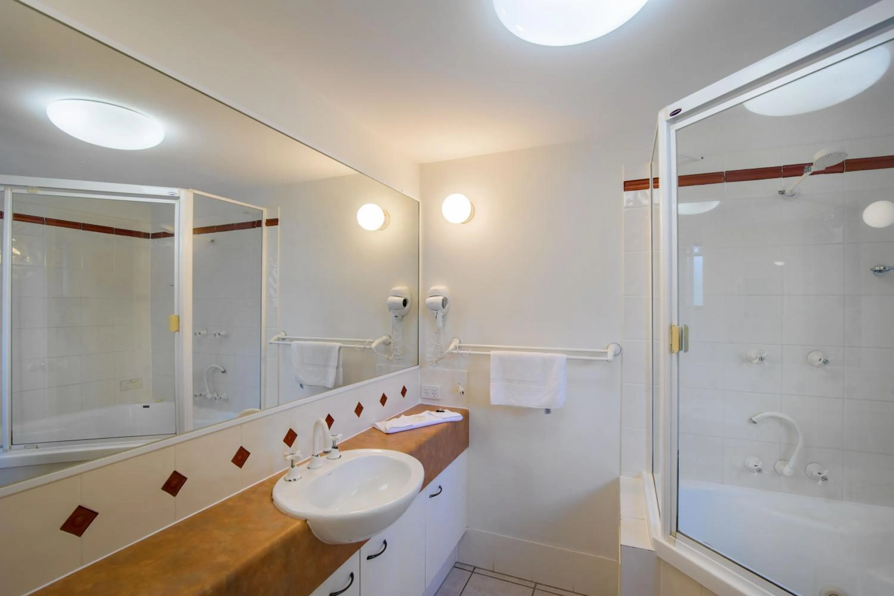 Kings Row Apartments