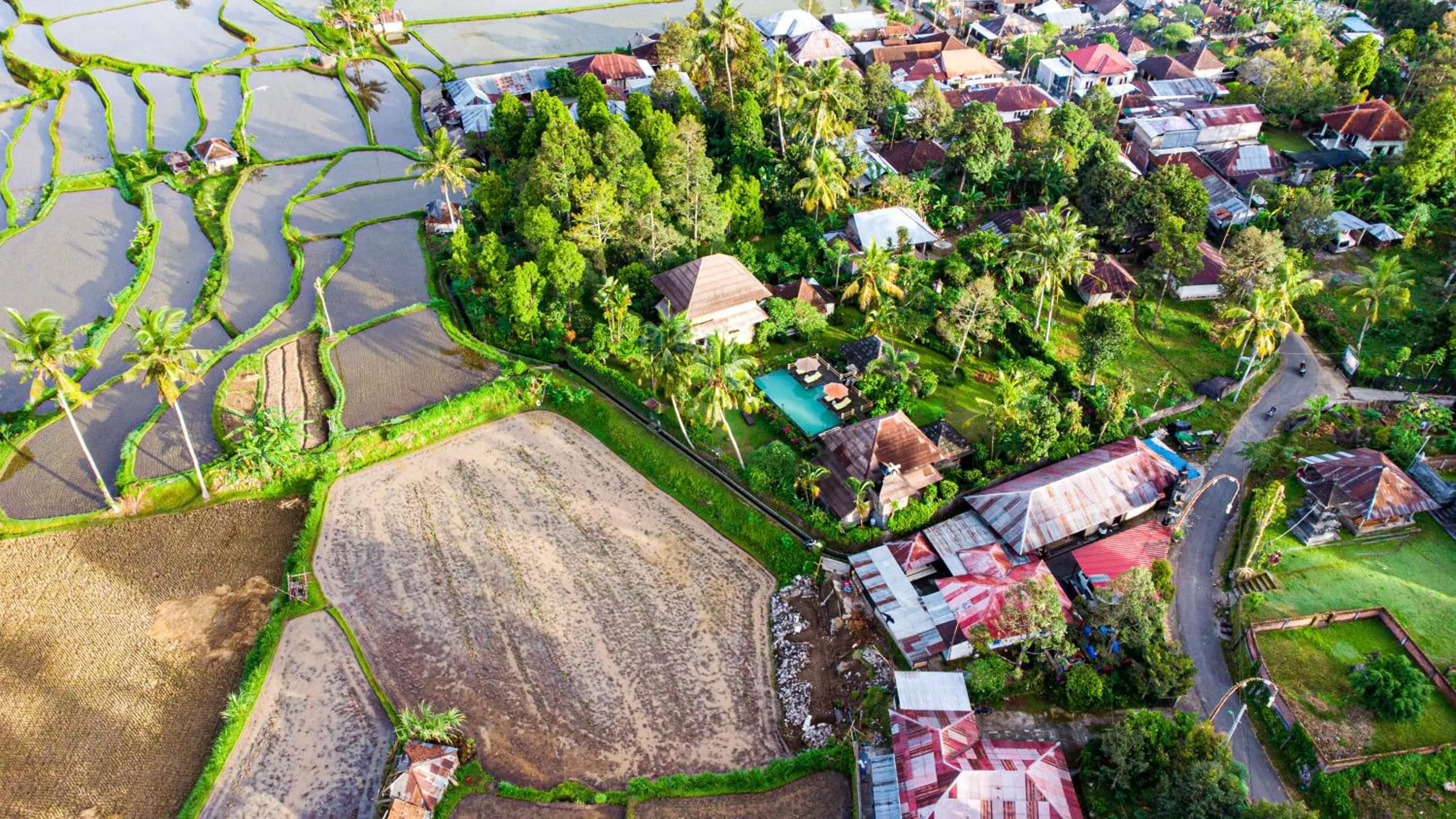 Nearby landmark in Villa Manuk