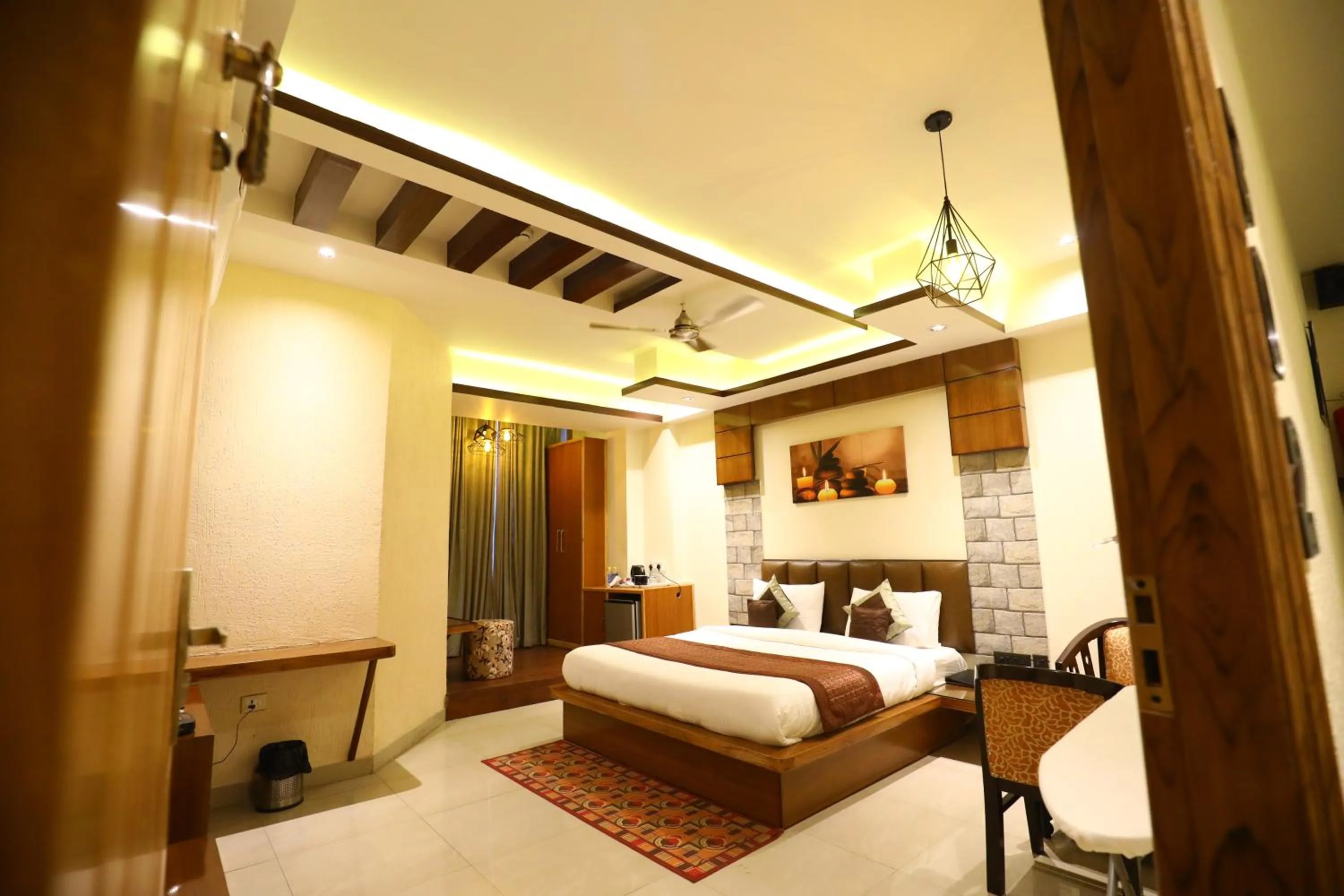 Bed in Hotel Grand Kailash,Kotdwara