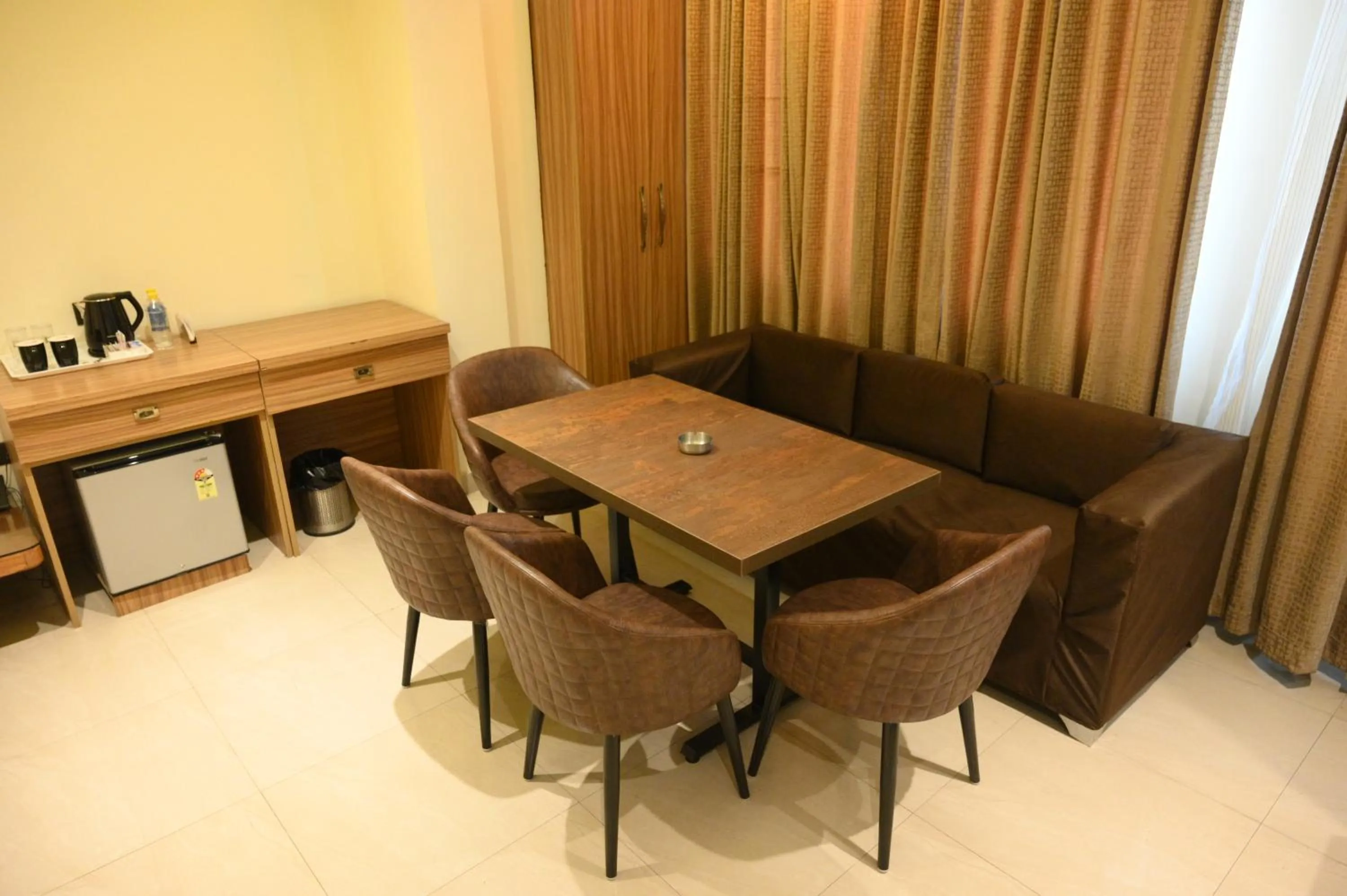 Hotel Grand Kailash,Kotdwara