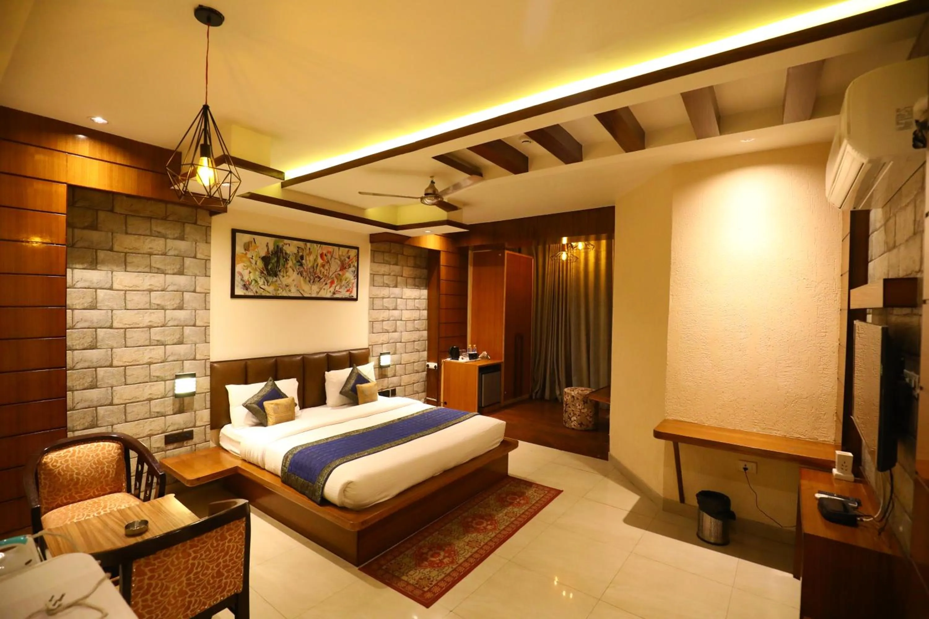 Bed in Hotel Grand Kailash,Kotdwara