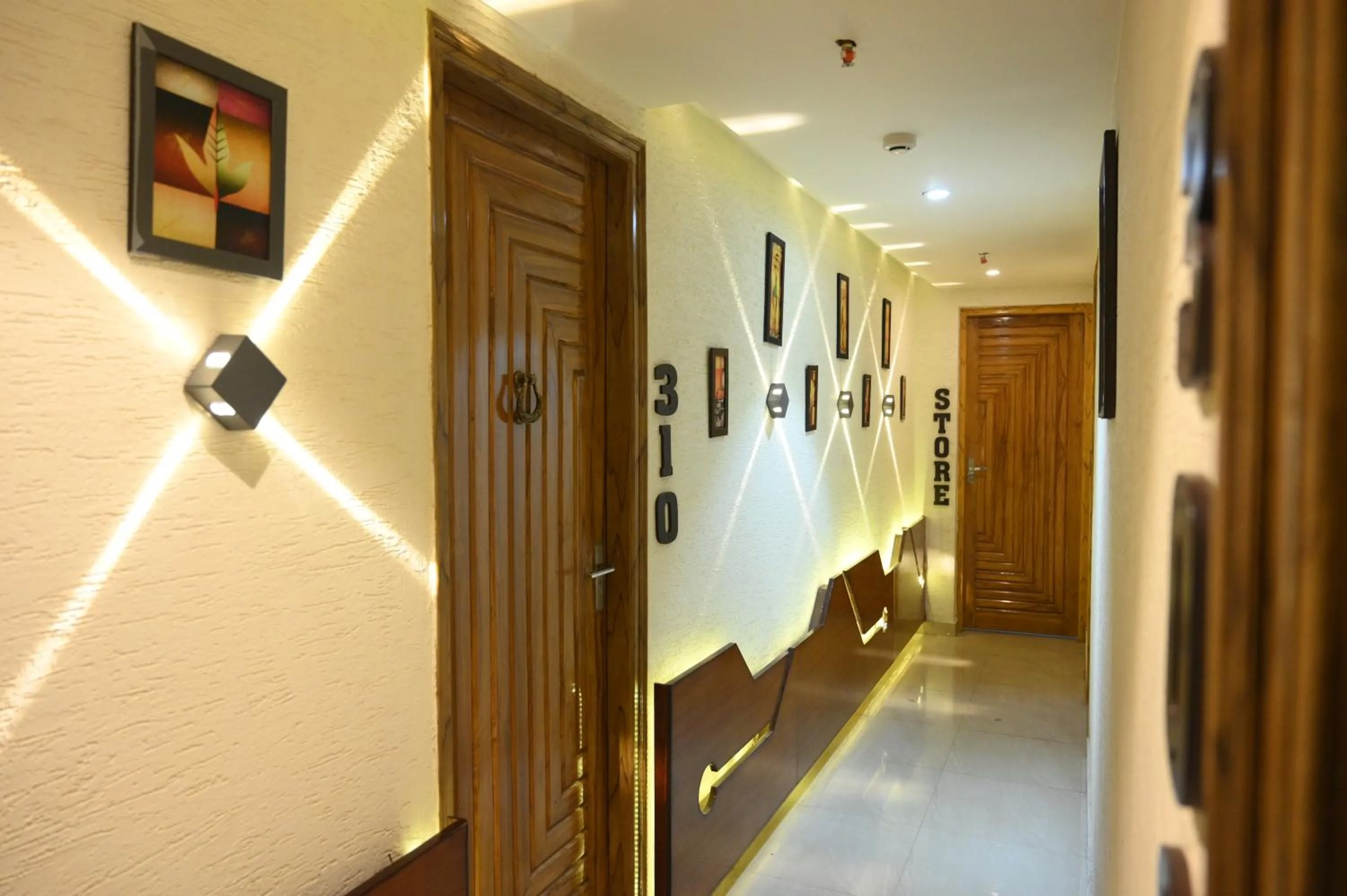 Hotel Grand Kailash,Kotdwara
