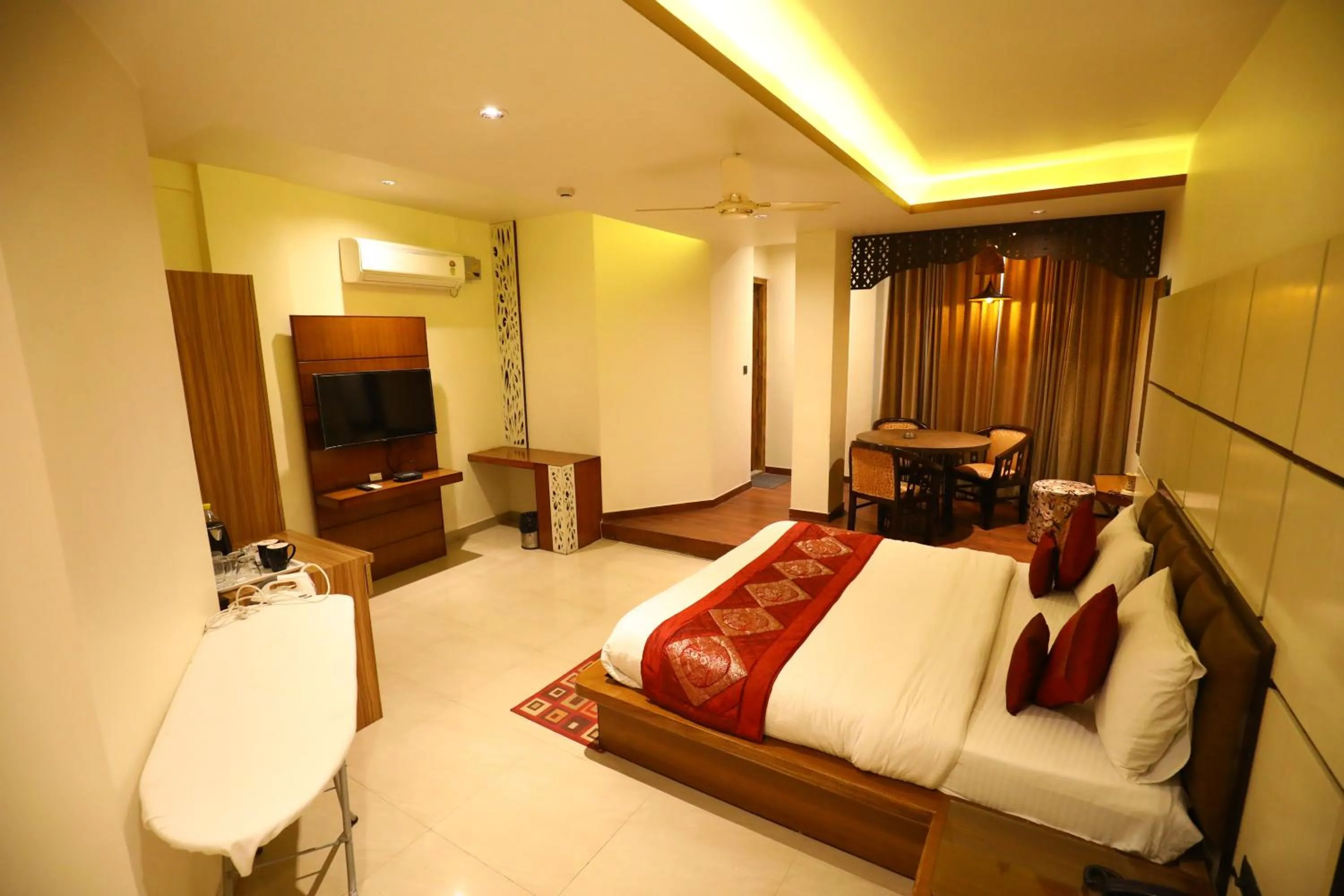 Bed in Hotel Grand Kailash,Kotdwara