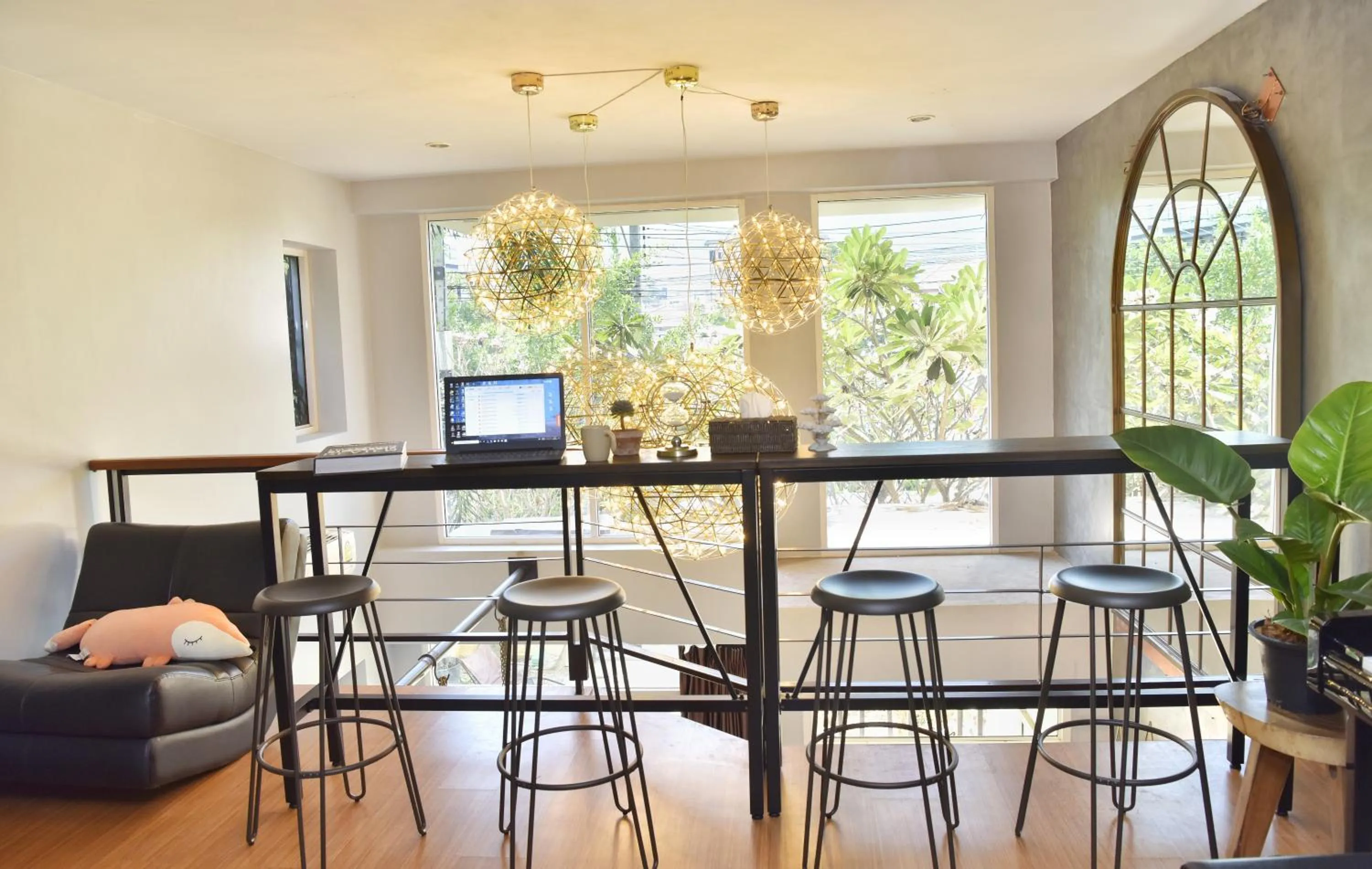 Lounge or bar in Arbor's house