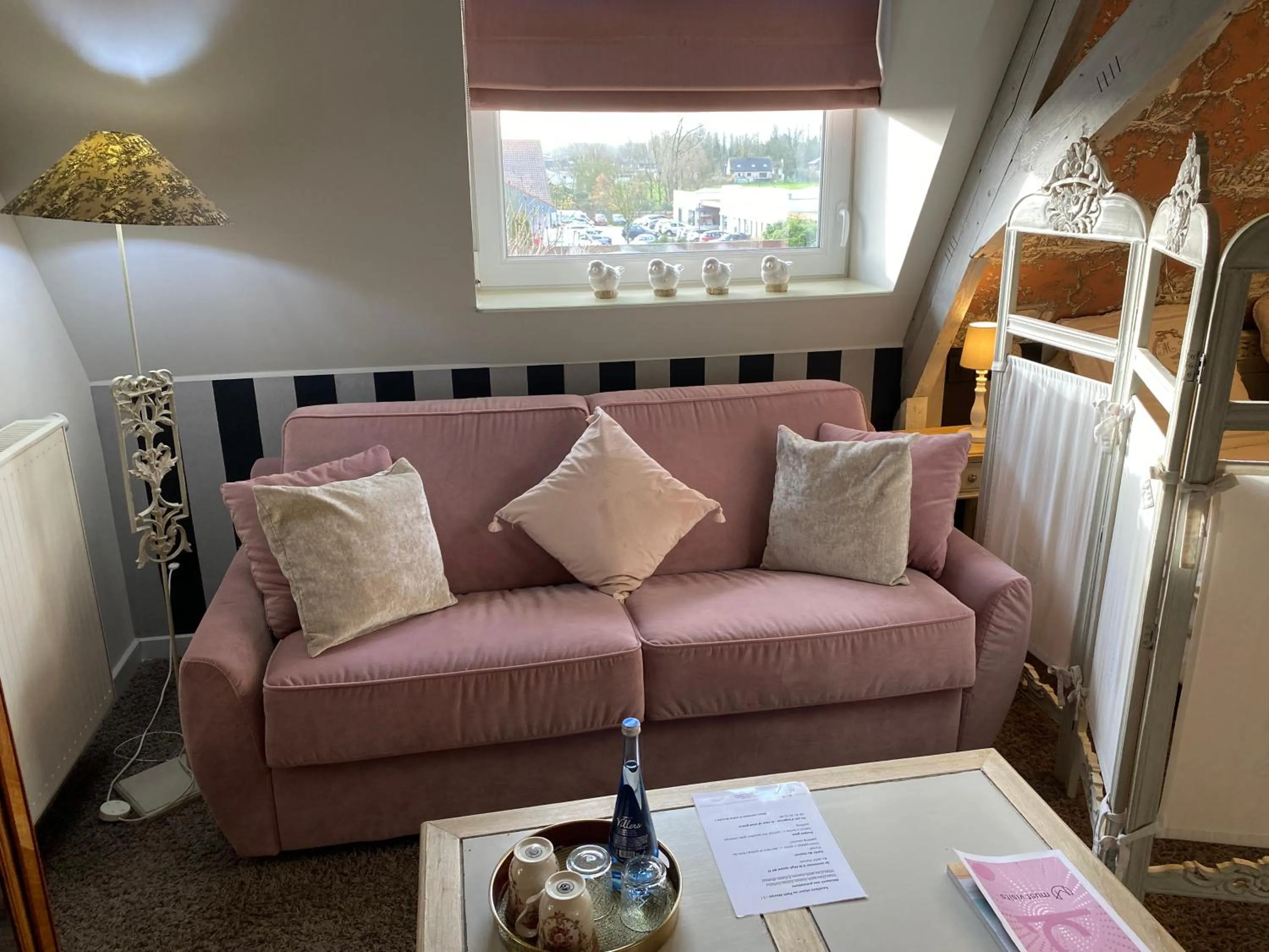 Living room in Au Petit Manoir