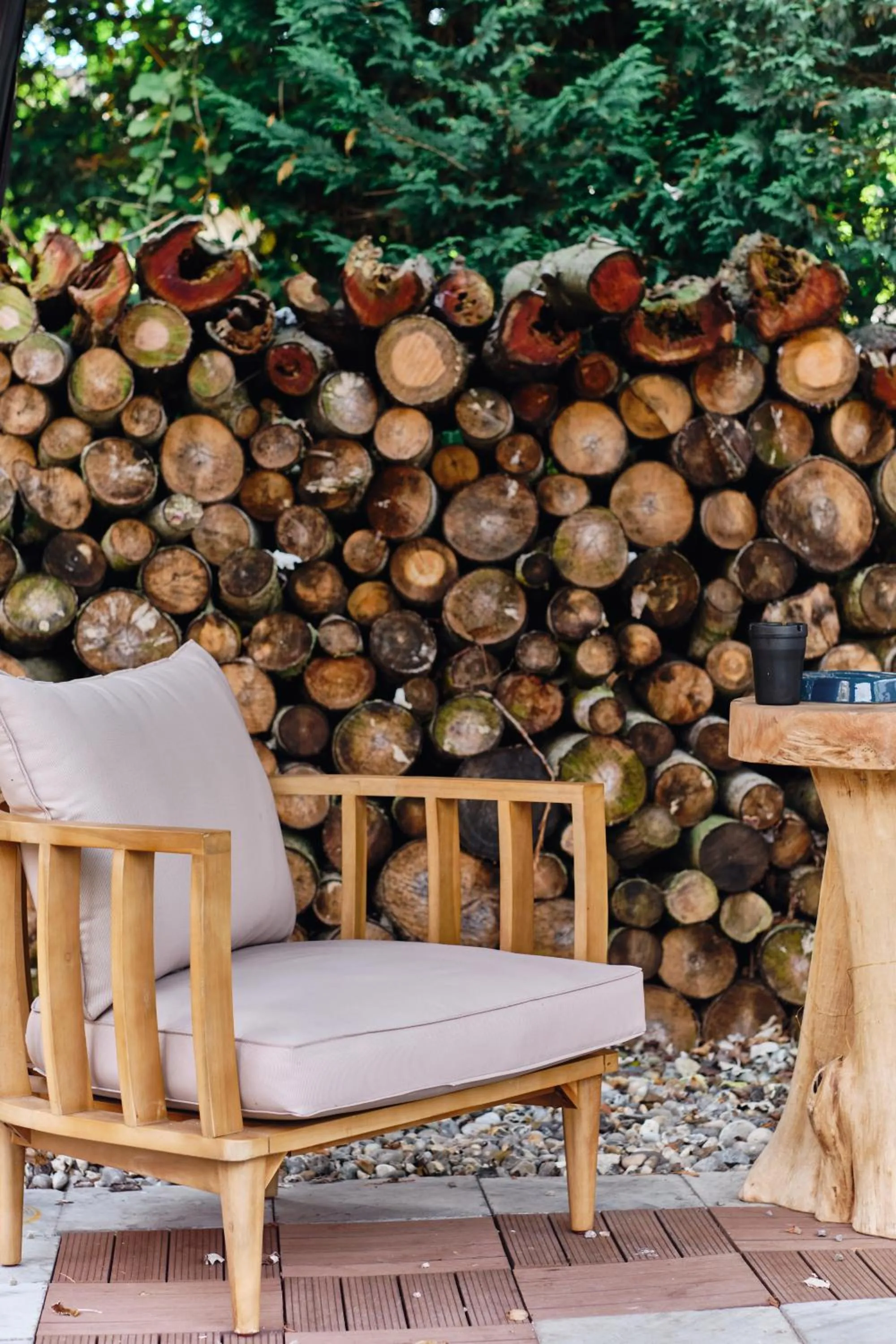 Garden in Au Petit Manoir