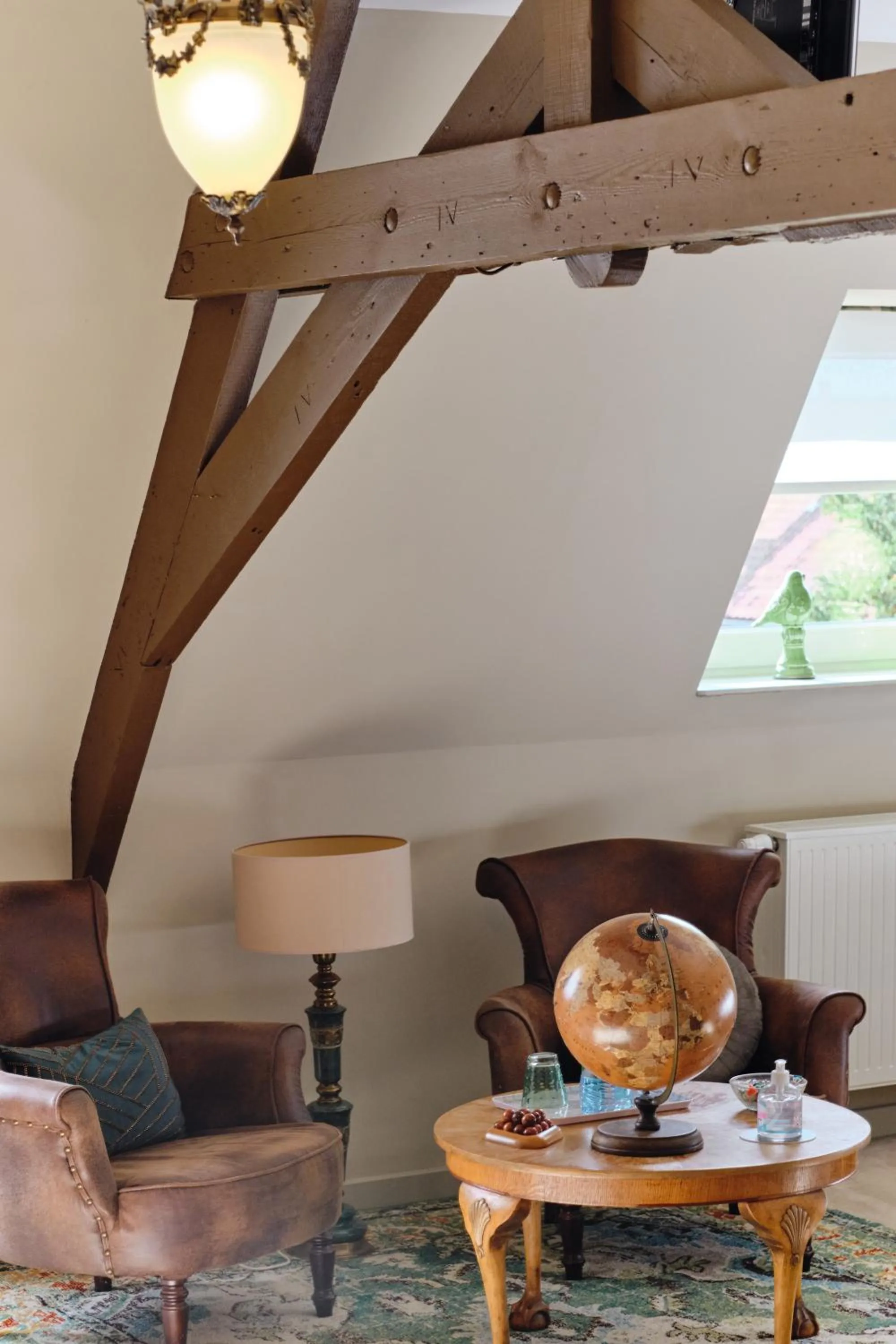 Seating area in Au Petit Manoir