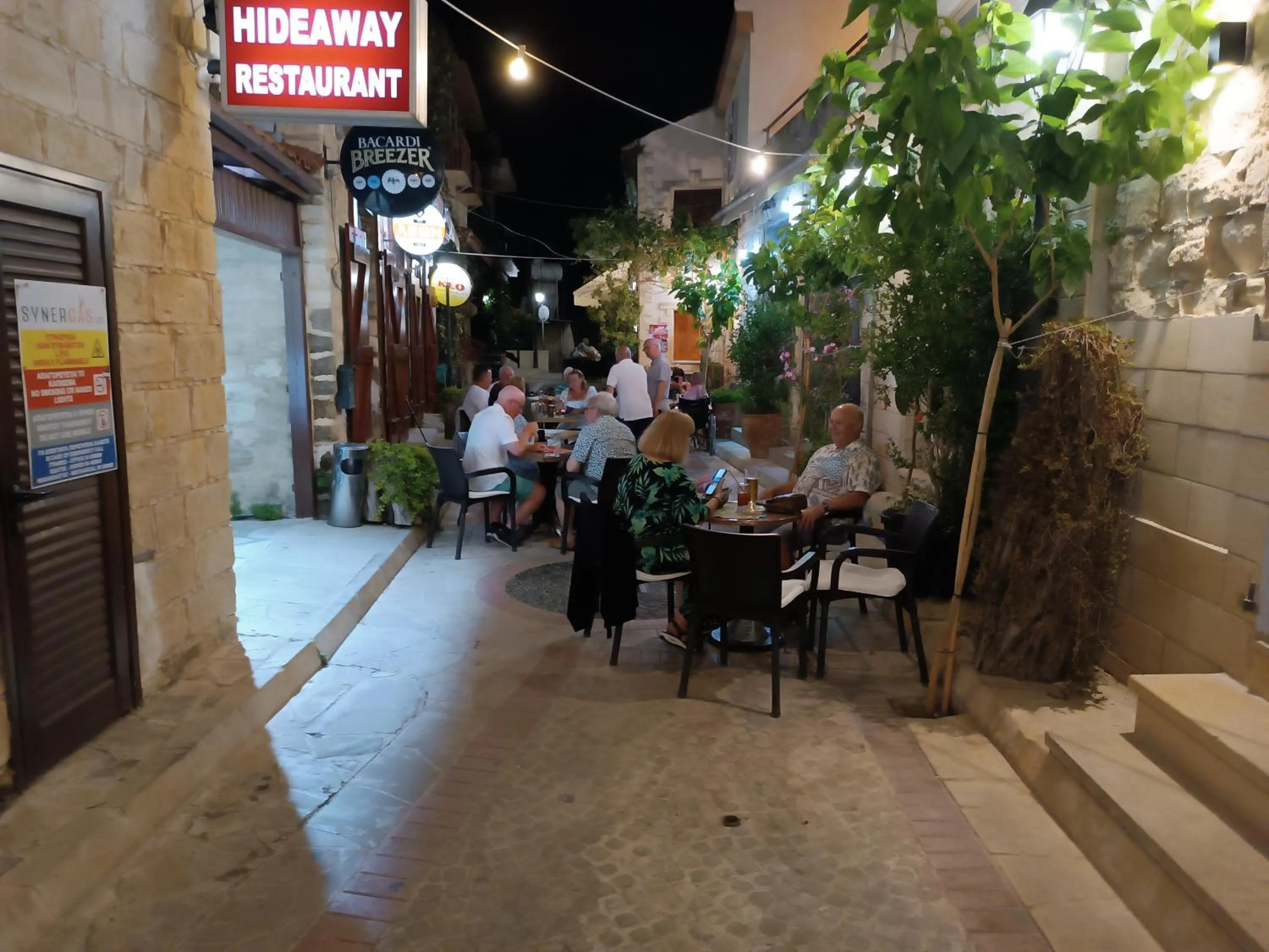 Restaurant/places to eat in Rantzo Holiday Apartments