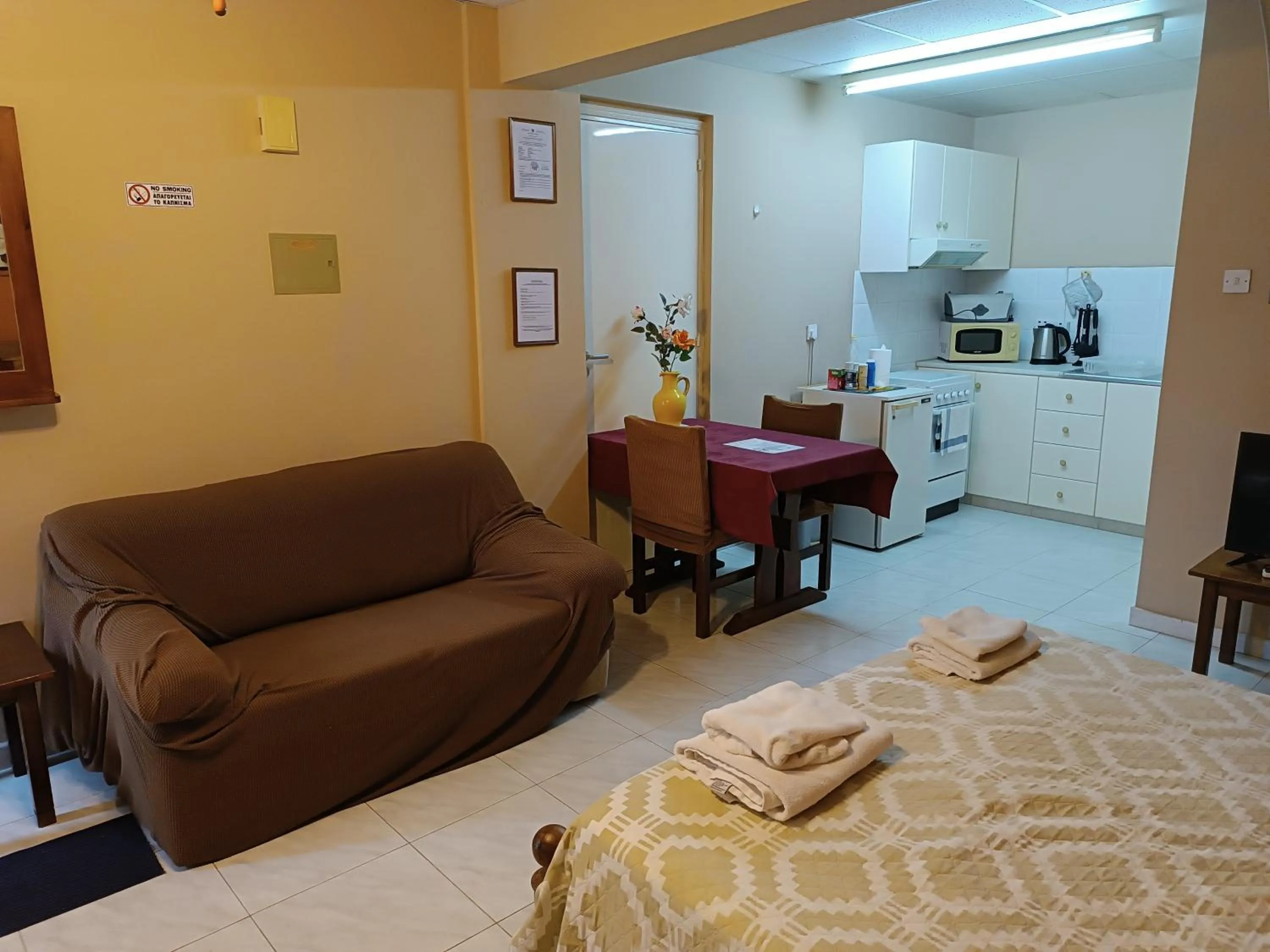 Dining area, Bed in Rantzo Holiday Apartments