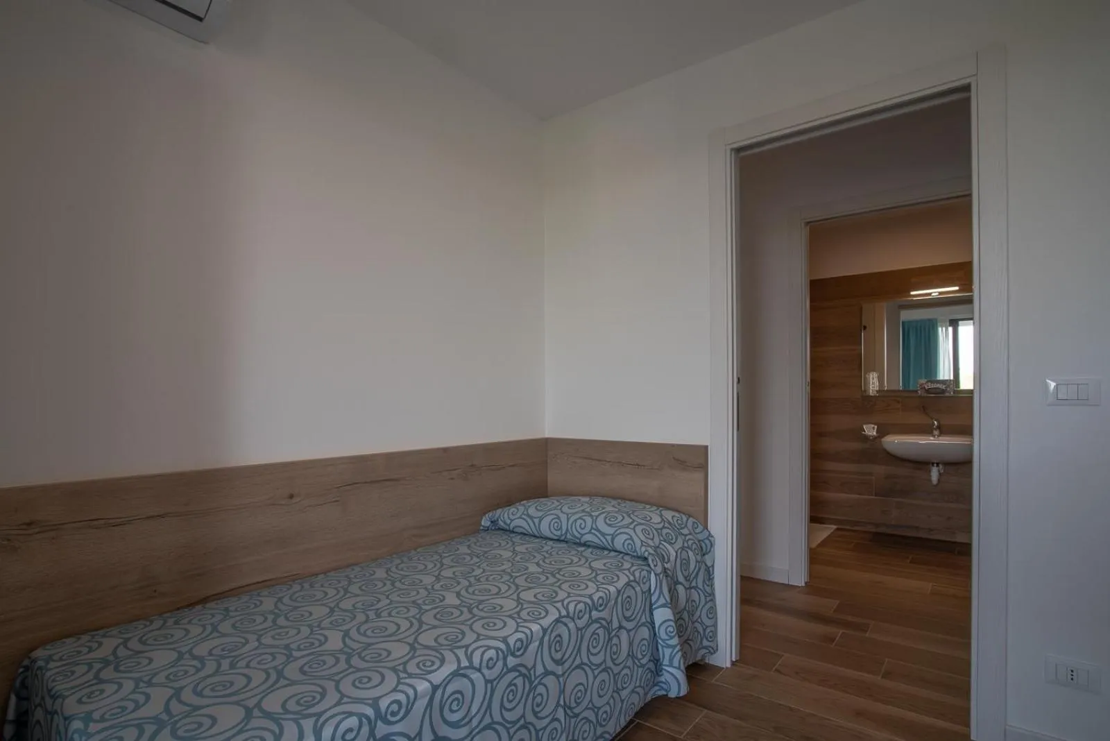 Bedroom, Bed in Aparthotel Miramare