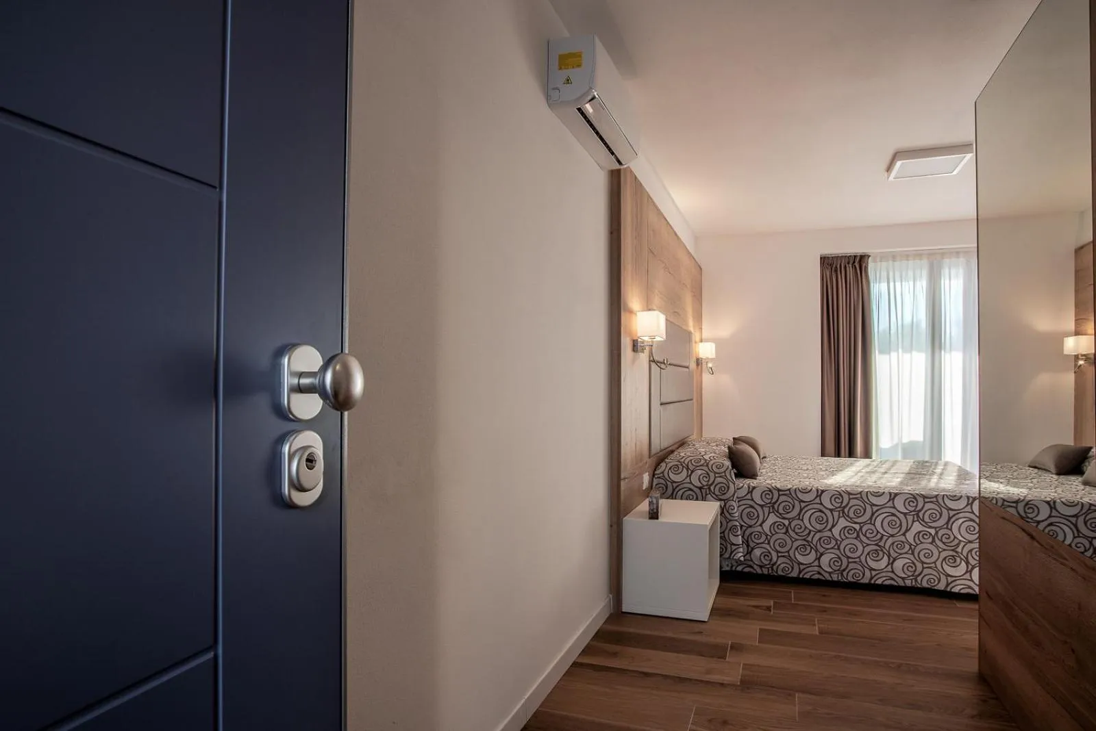 Photo of the whole room, Bed in Aparthotel Miramare