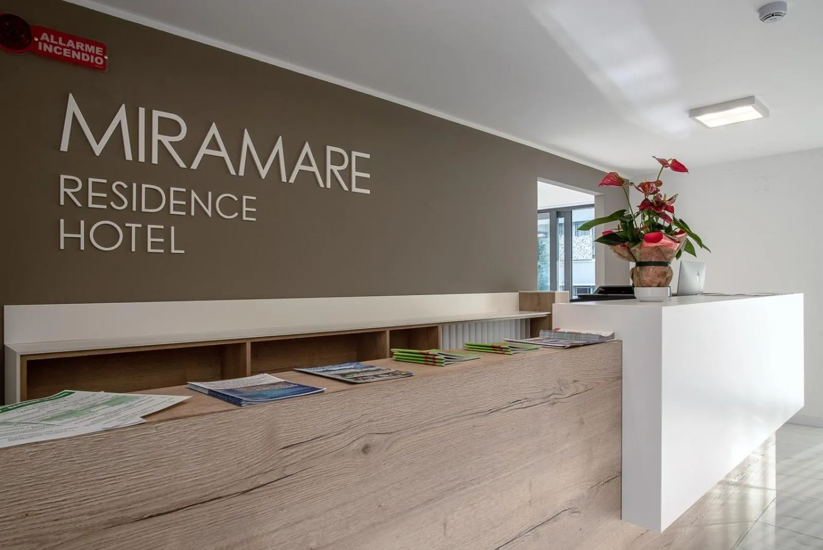 Staff in Aparthotel Miramare