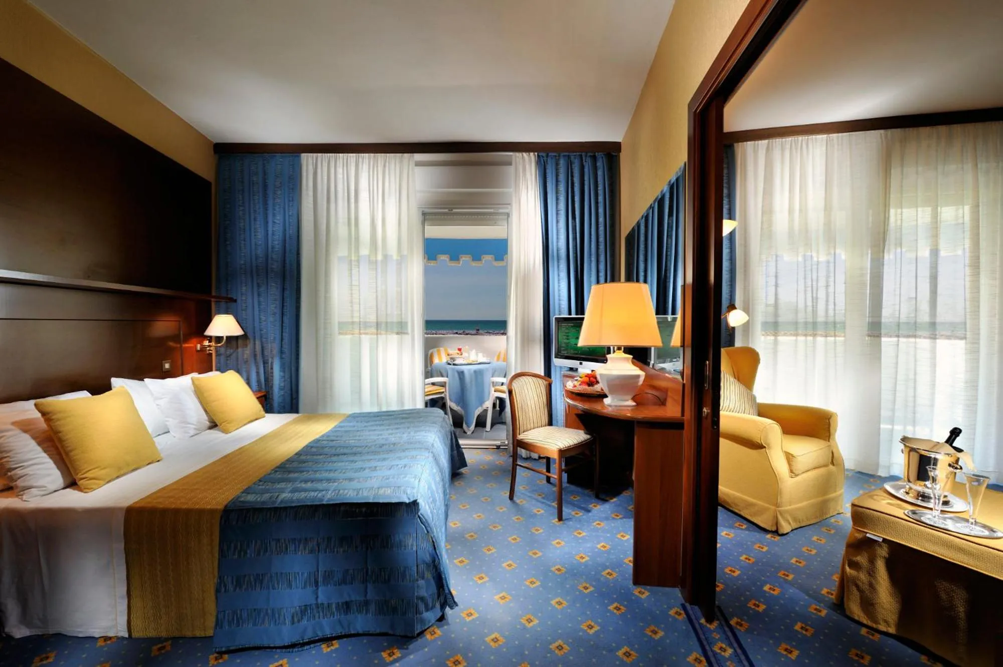 Photo of the whole room, Bed in Hotel Corallo