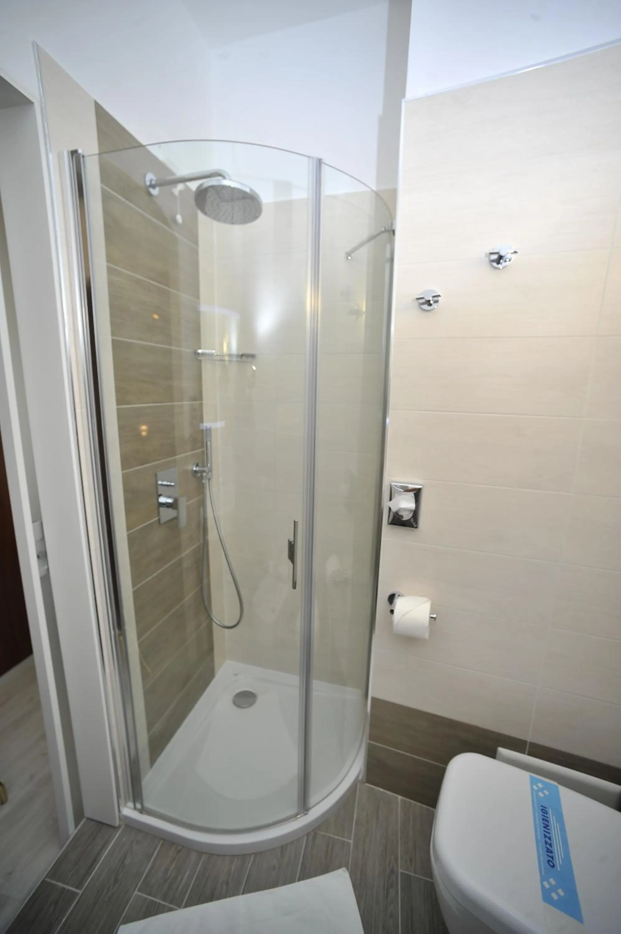 Bathroom in Hotel Corallo