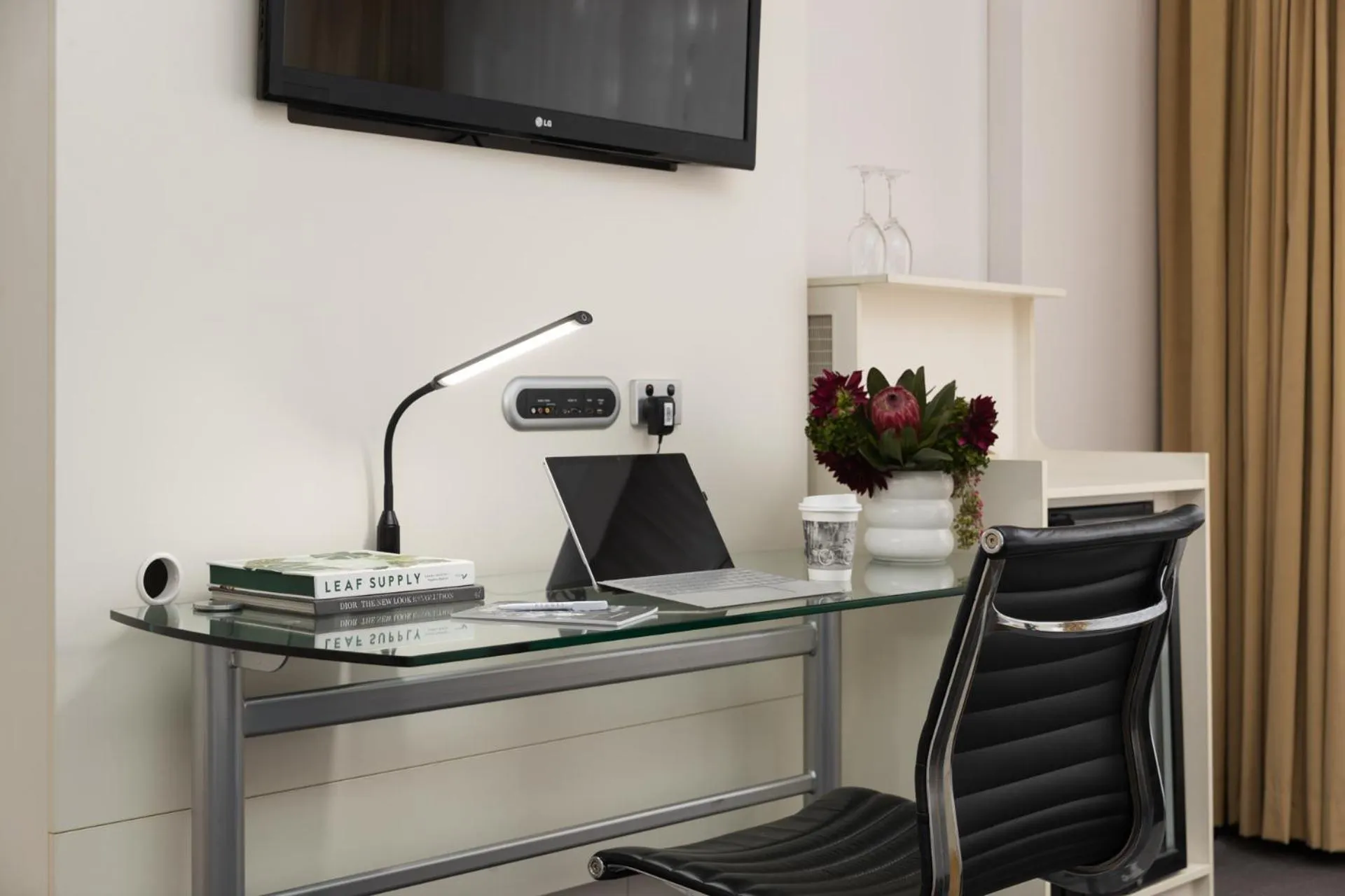 TV and multimedia in Rydges Bankstown