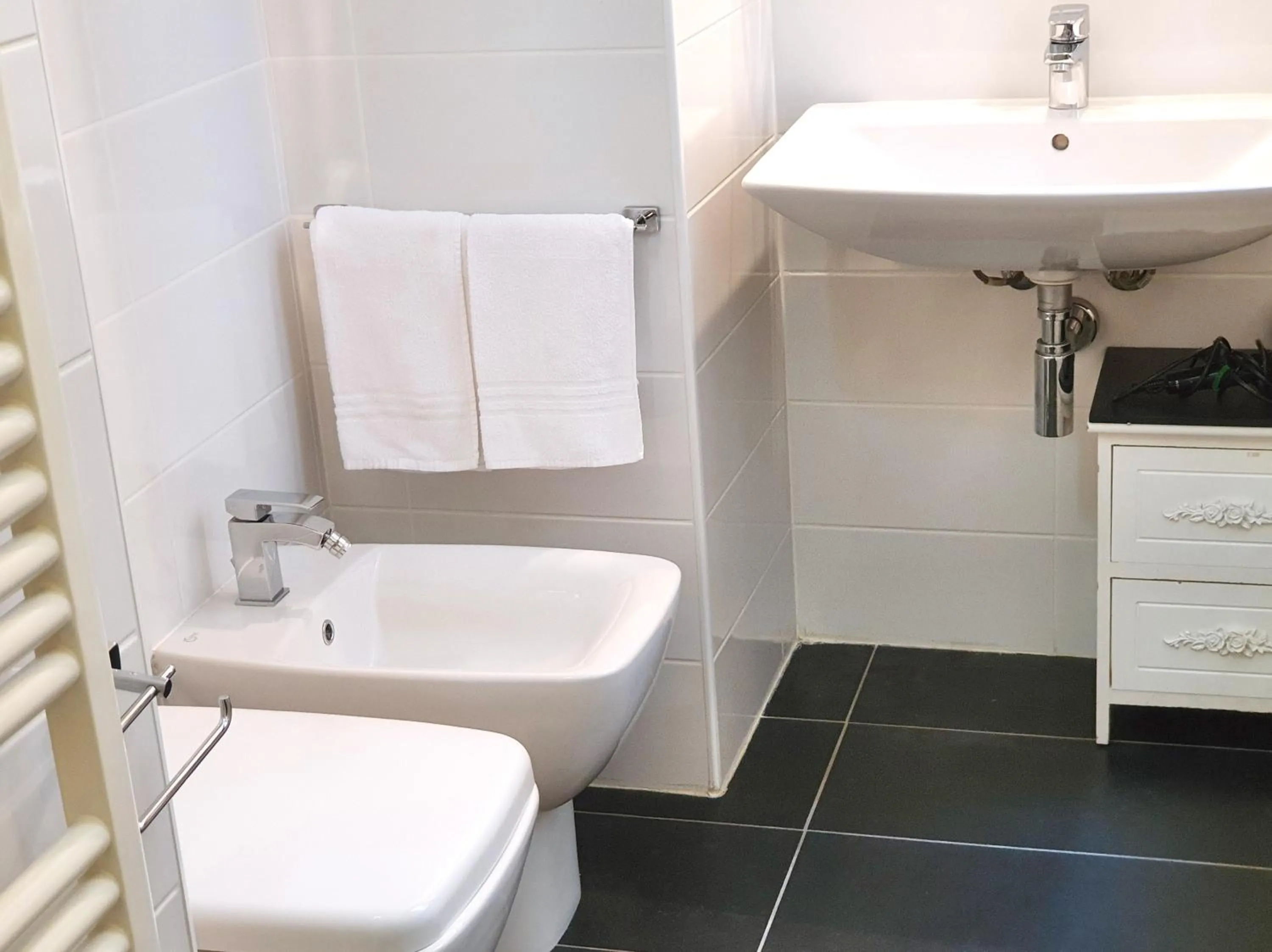 Toilet in Hotel Aurora