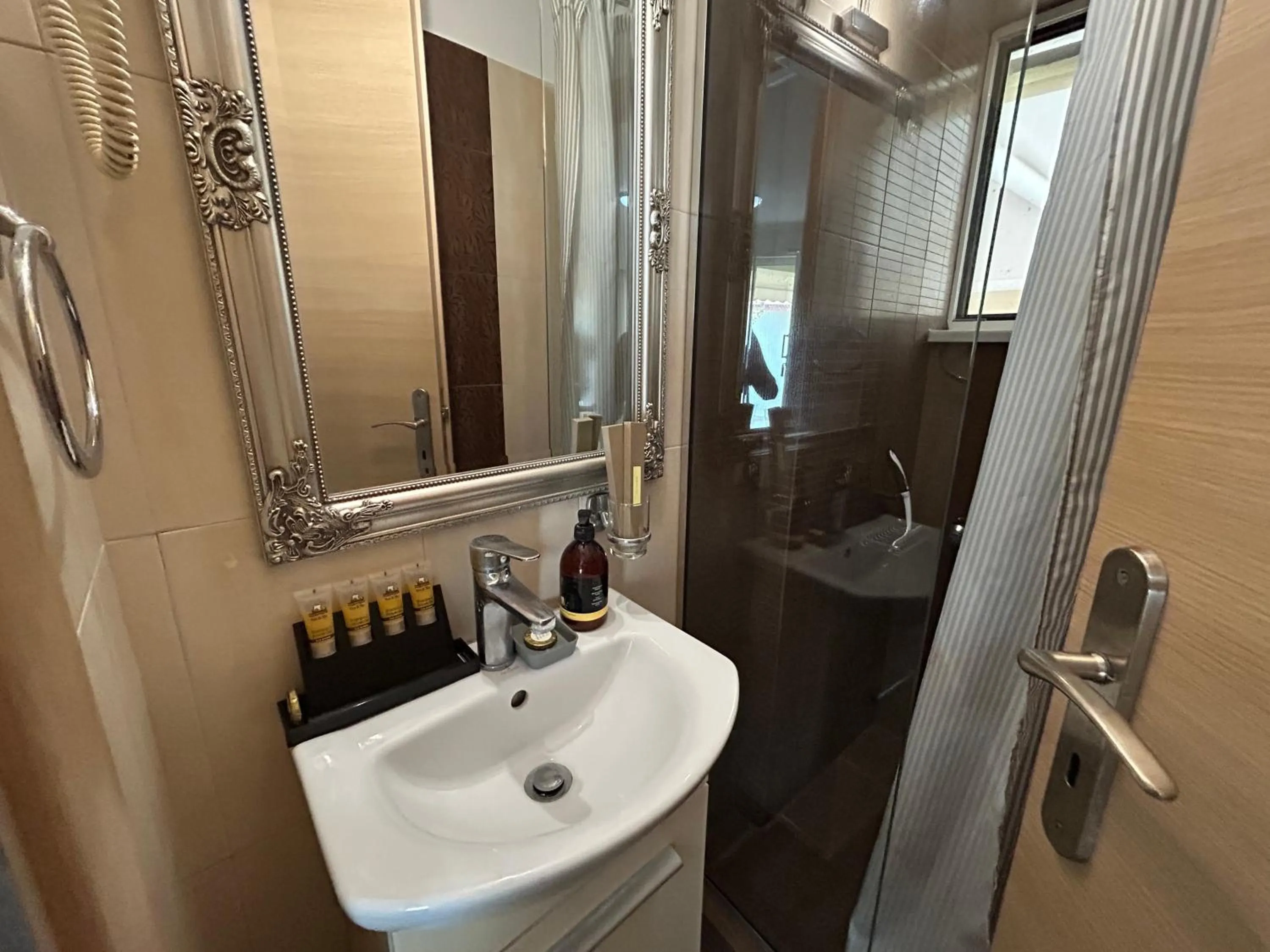 Bathroom in Palataki Residence