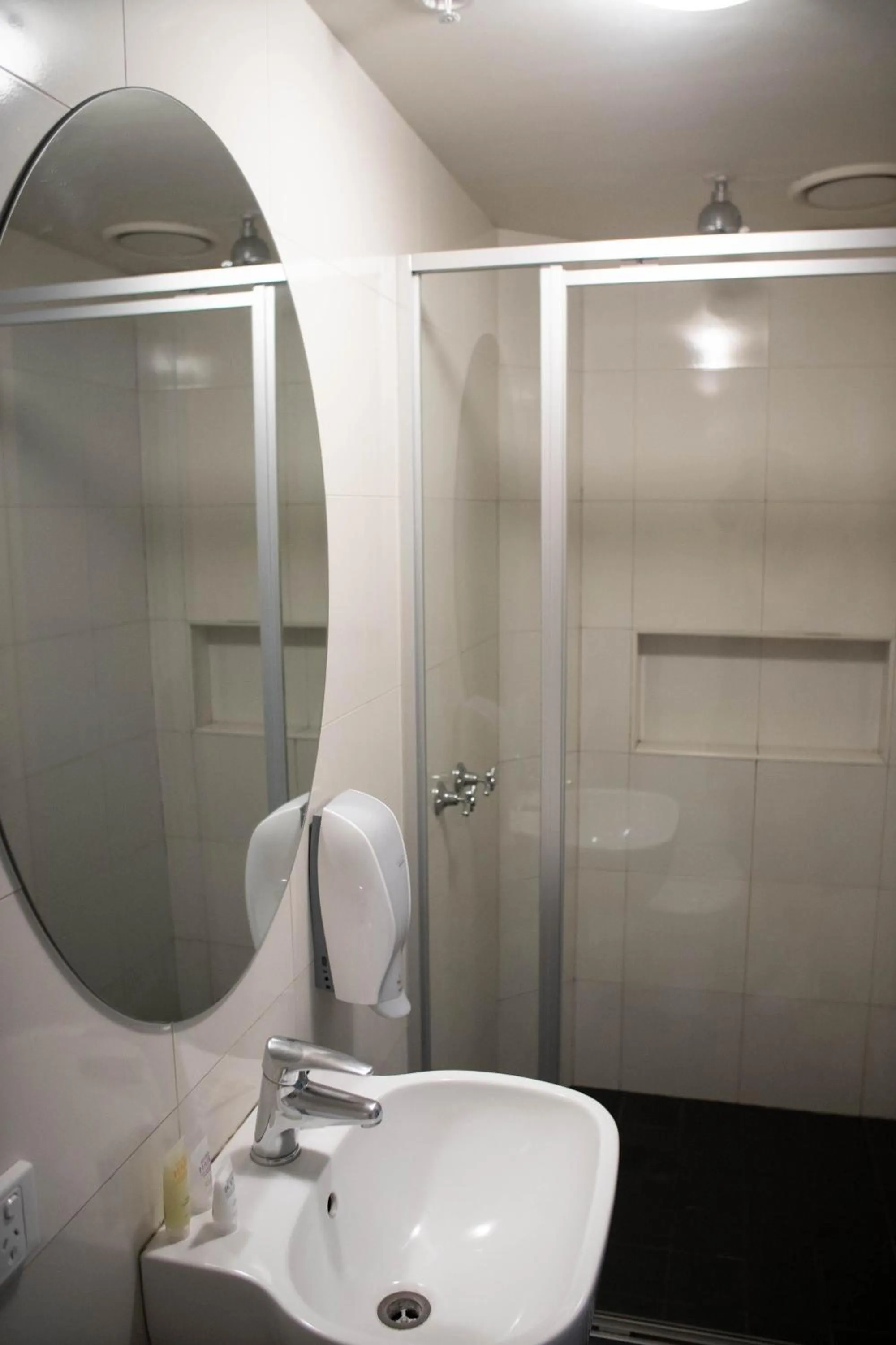 Bathroom in Nomads St Kilda