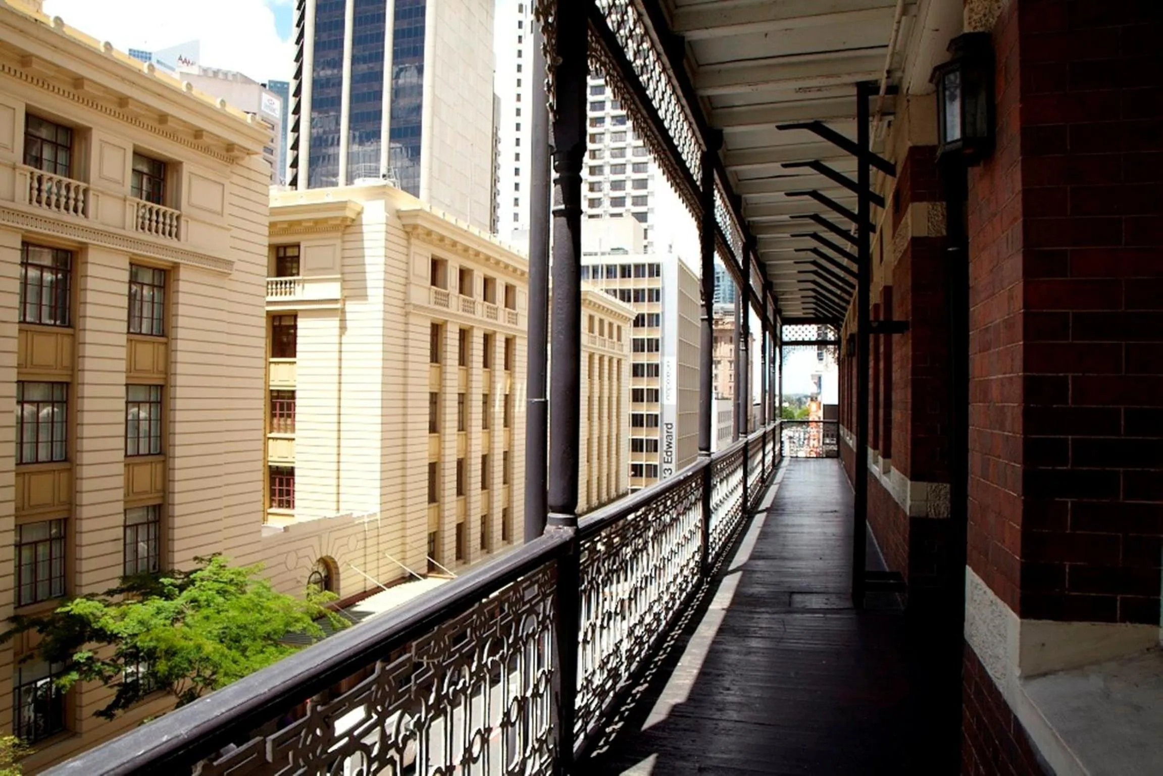 Facade/entrance, Balcony/Terrace in Nomads Brisbane Hostel