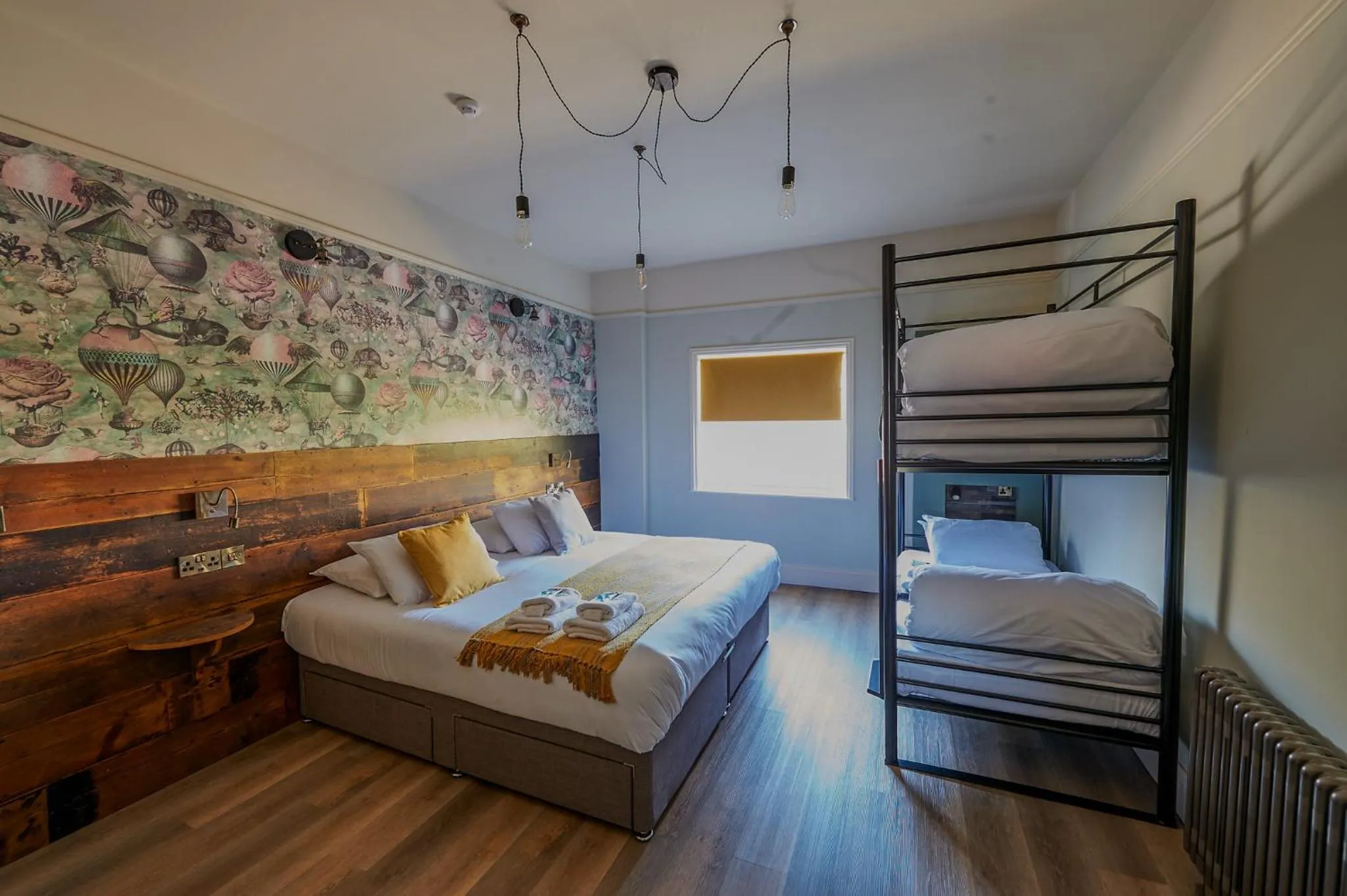 Bed in The White Horse Hotel