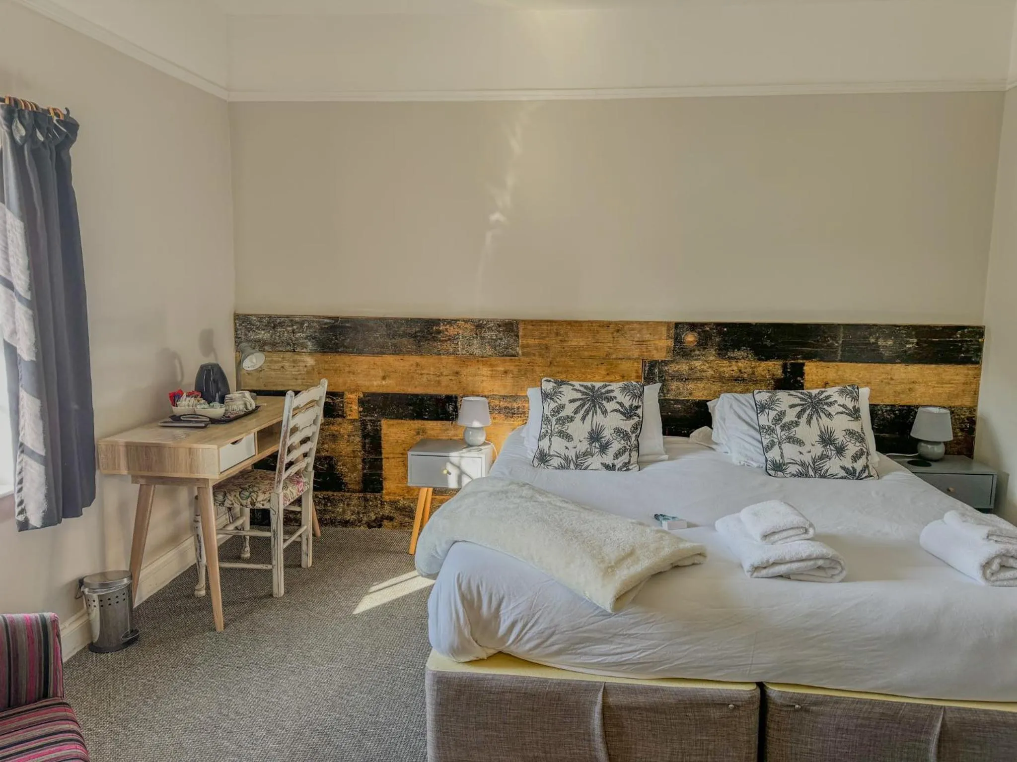 Bed in The White Horse Hotel