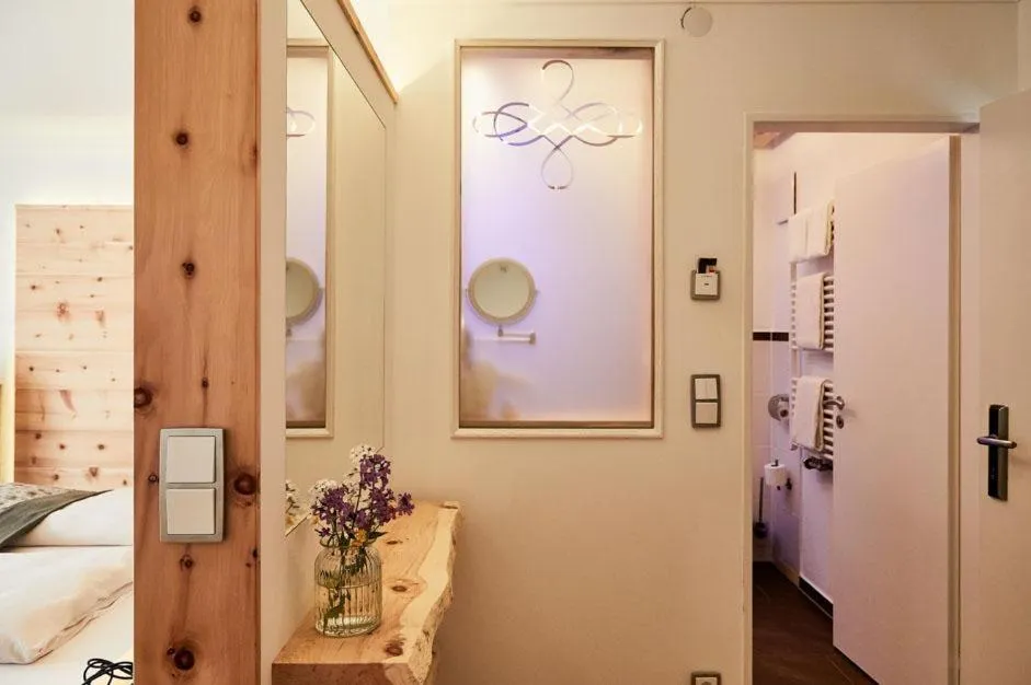 Bathroom, Bed in Wellness Natur Resort Gut Edermann