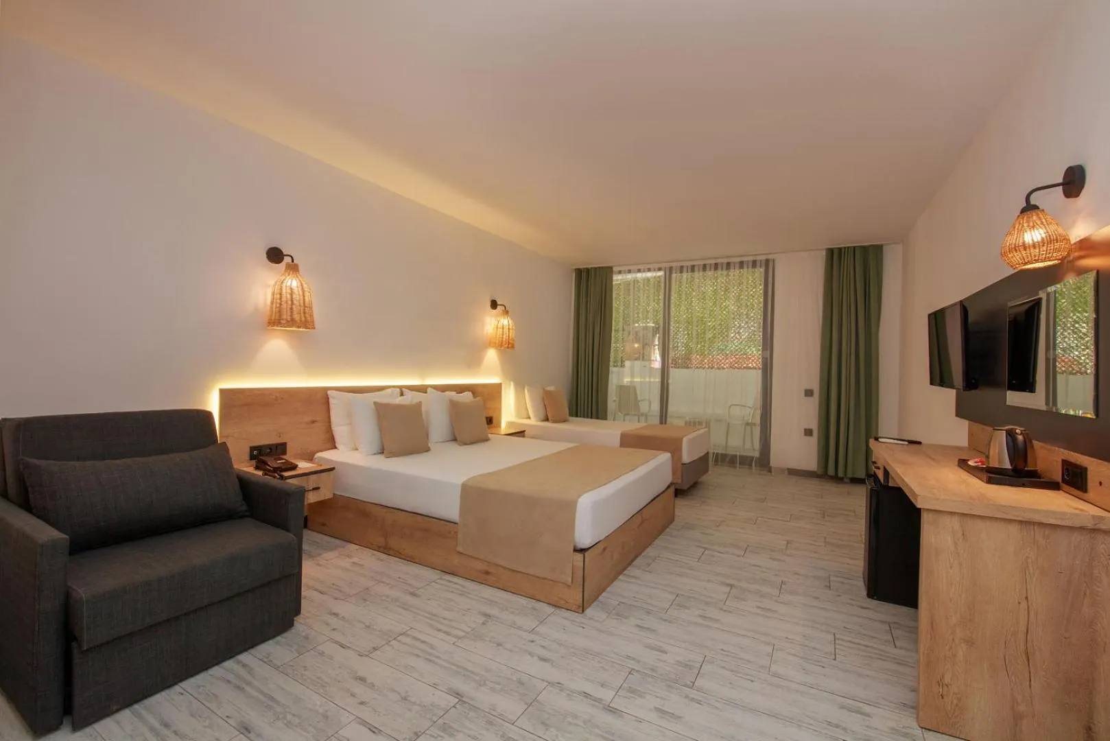 Bed in Hotel Meri All inclusive