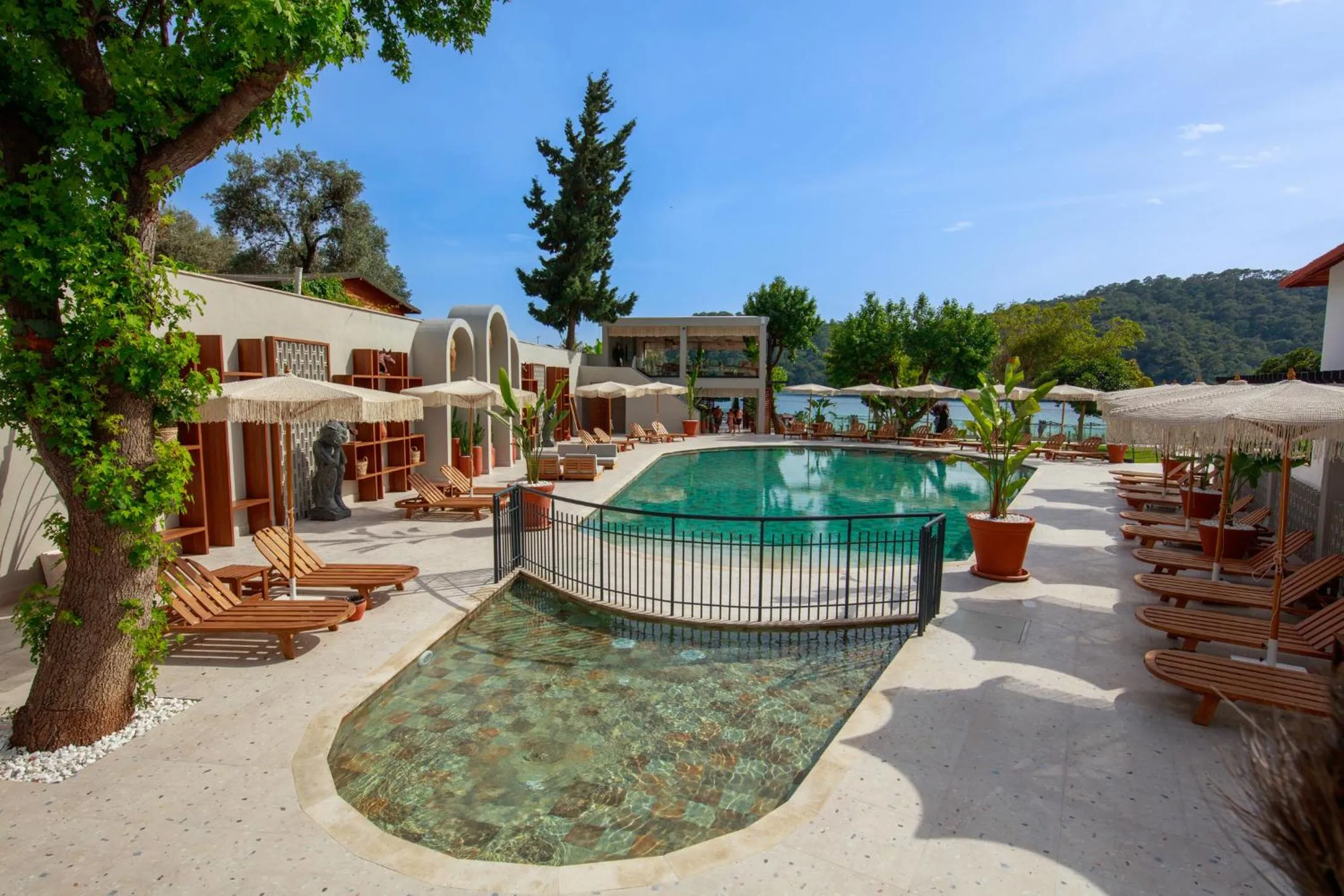 Patio in Hotel Meri All inclusive