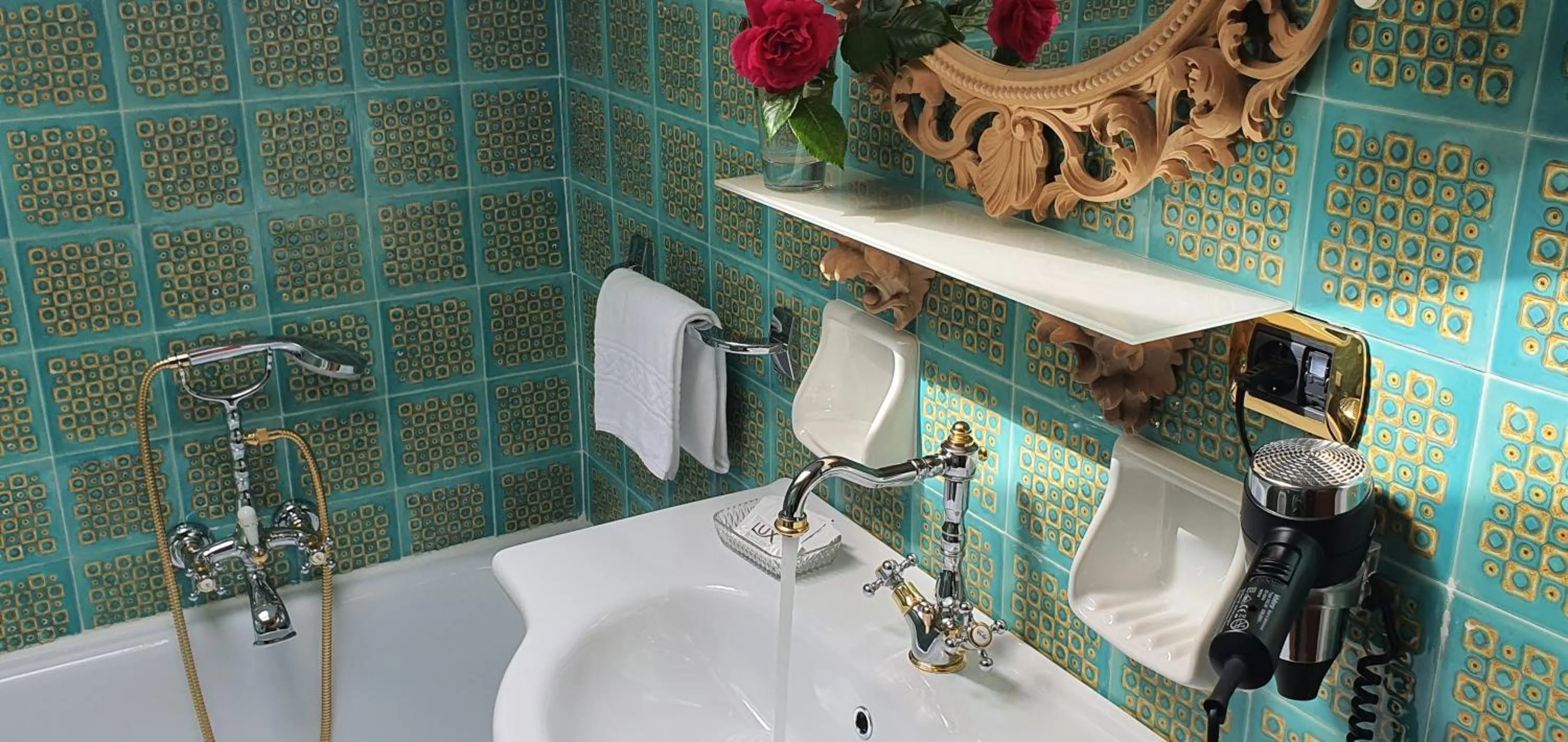 Villa Martha Vintage Hotel-B&B