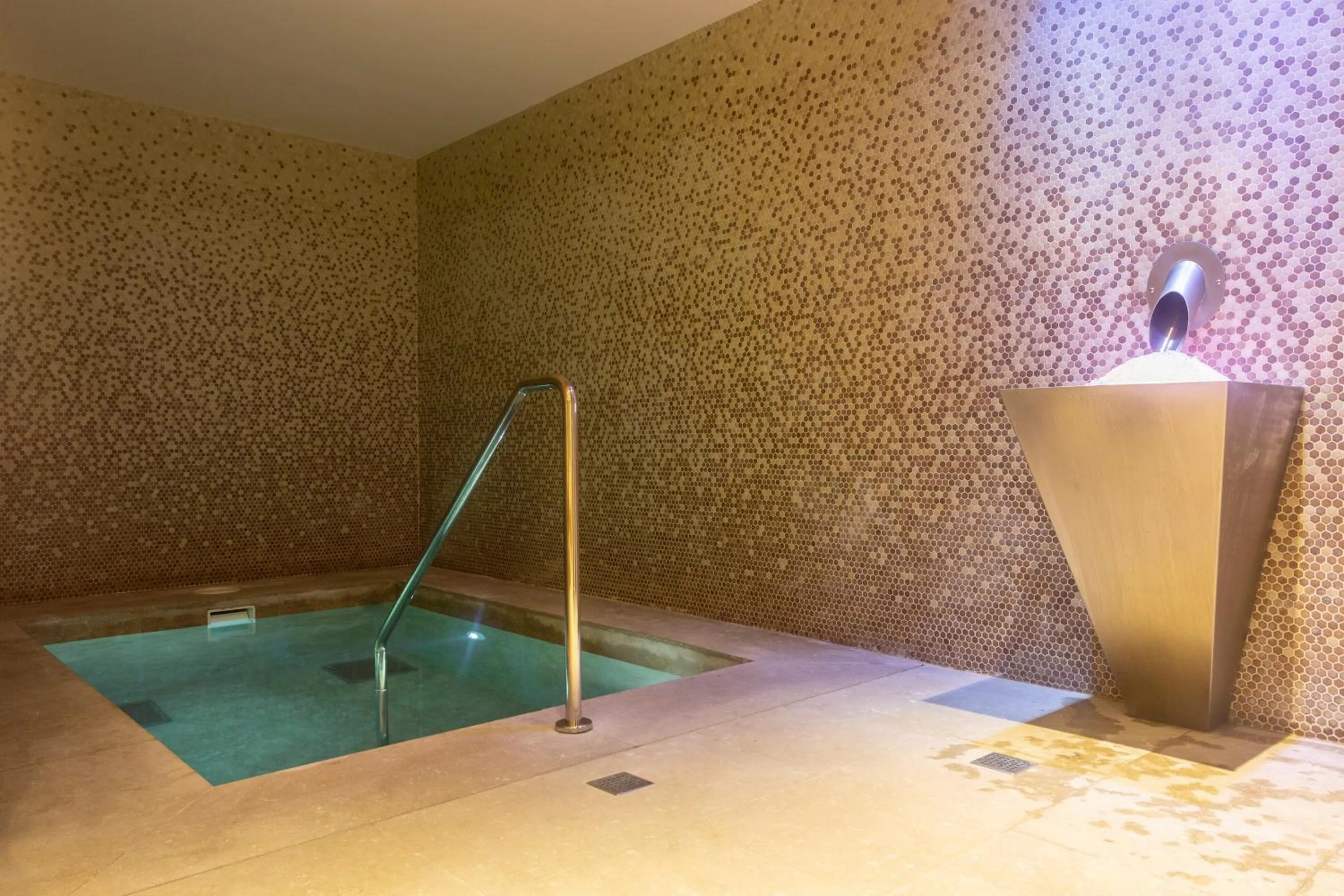 Spa and wellness centre/facilities in Hipotels Barrosa Park