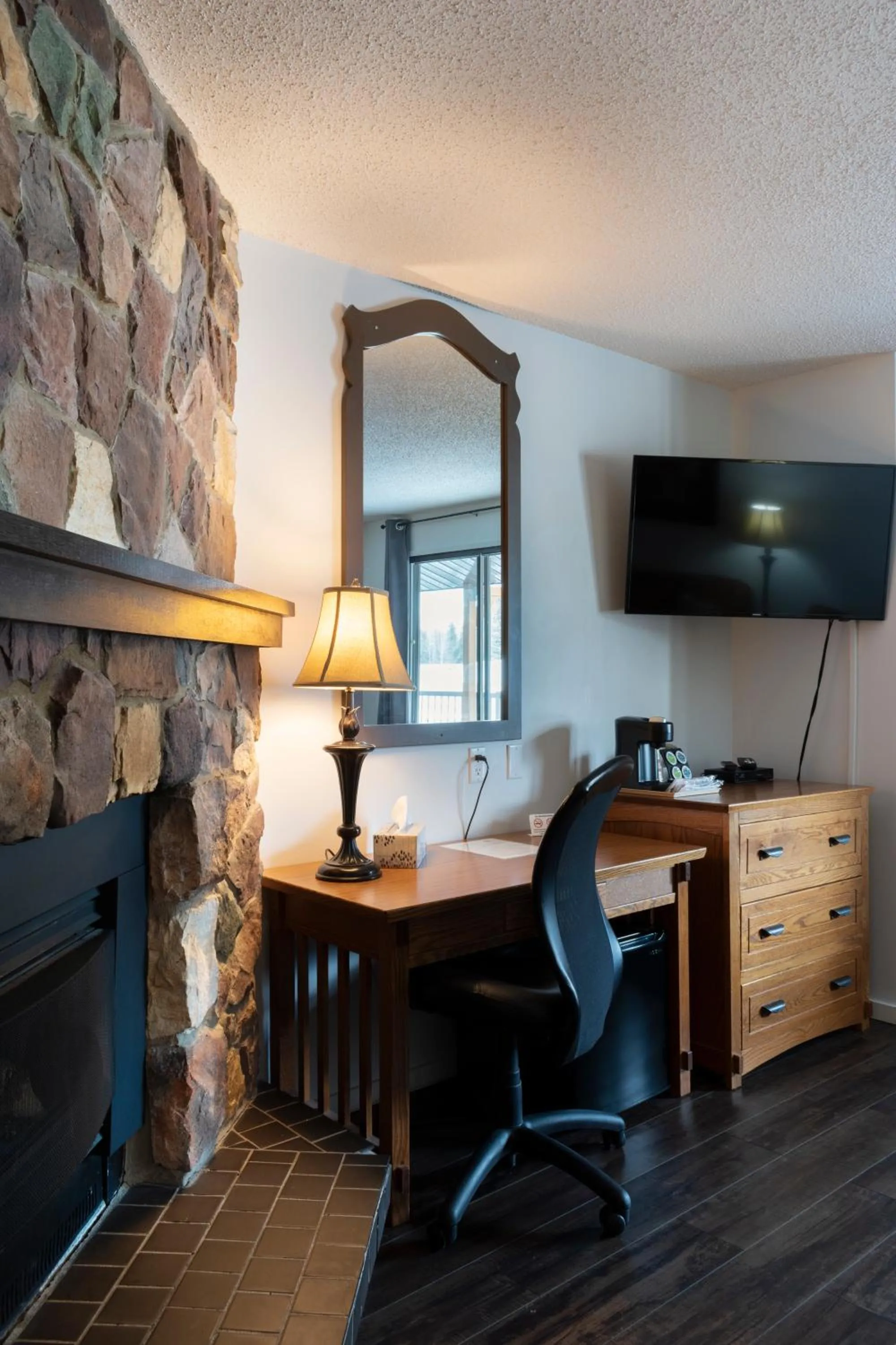 Schott's Lake Conference & Resort