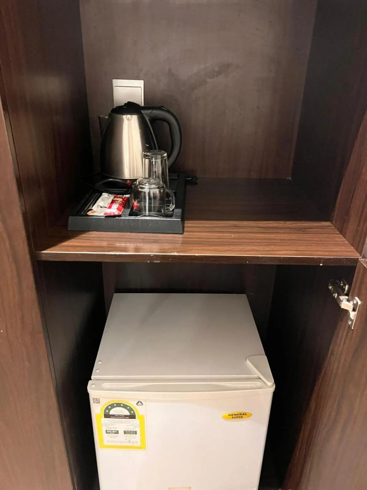 minibar in Alshaheen Suites