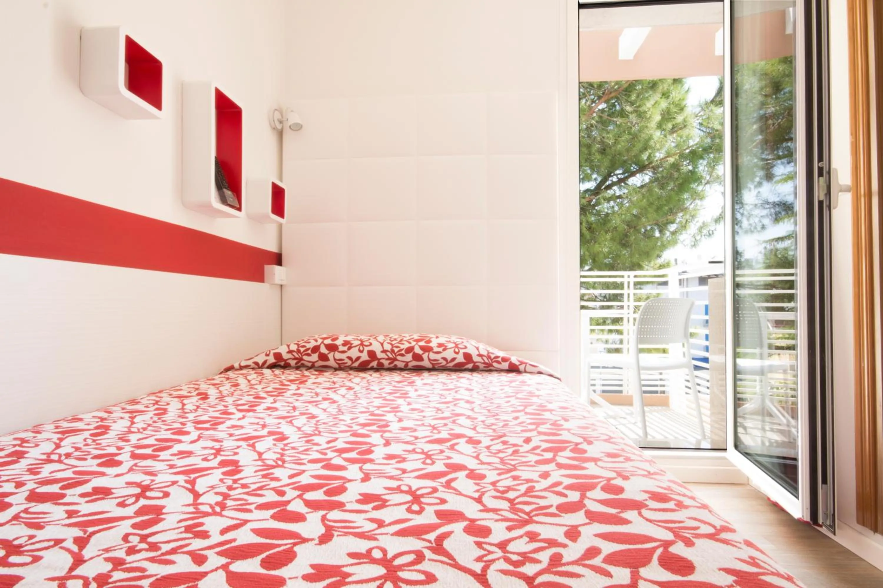 Bedroom, Bed in Hotel Toledo