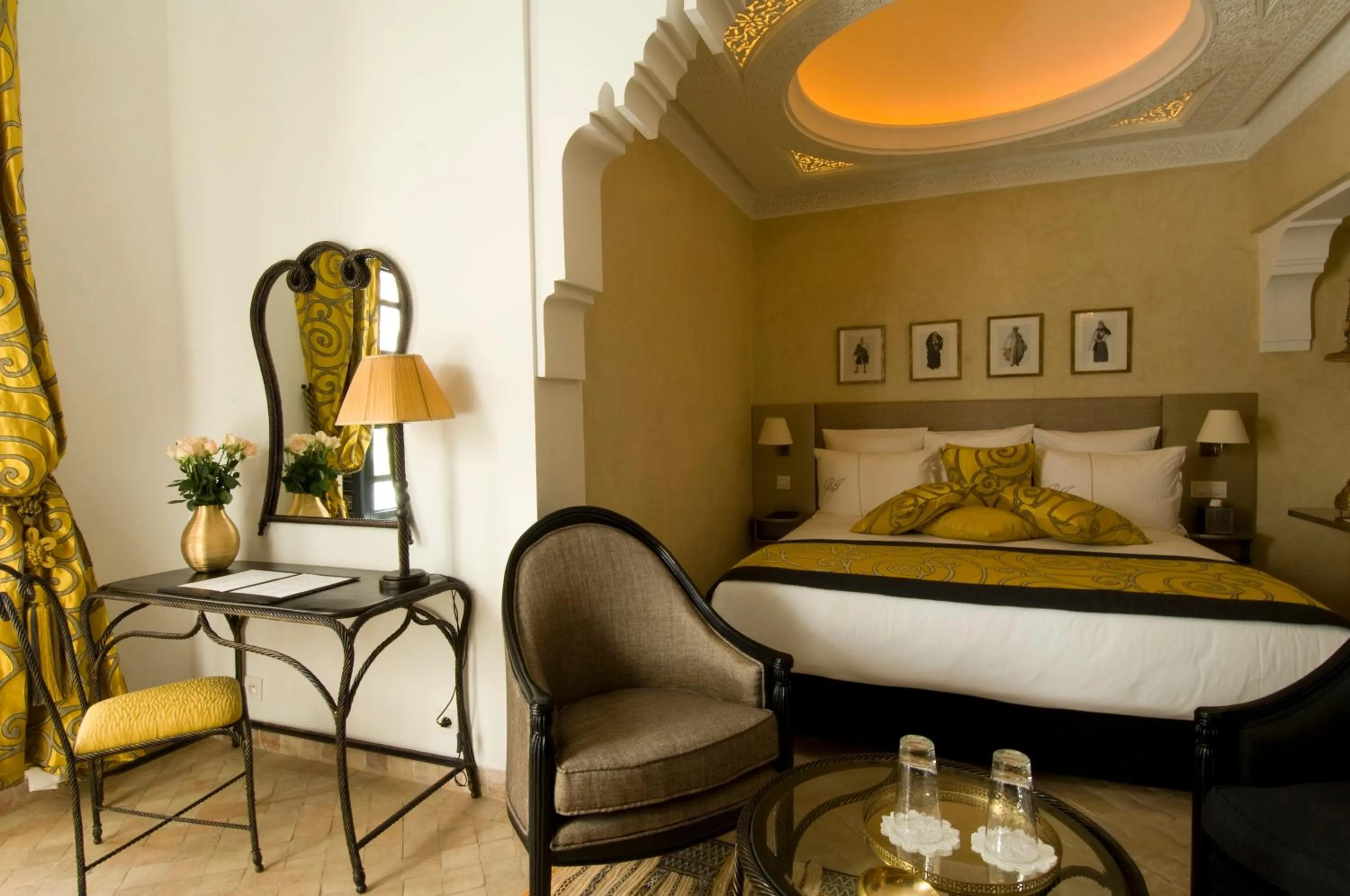 Photo of the whole room, Bed in Riad Idra